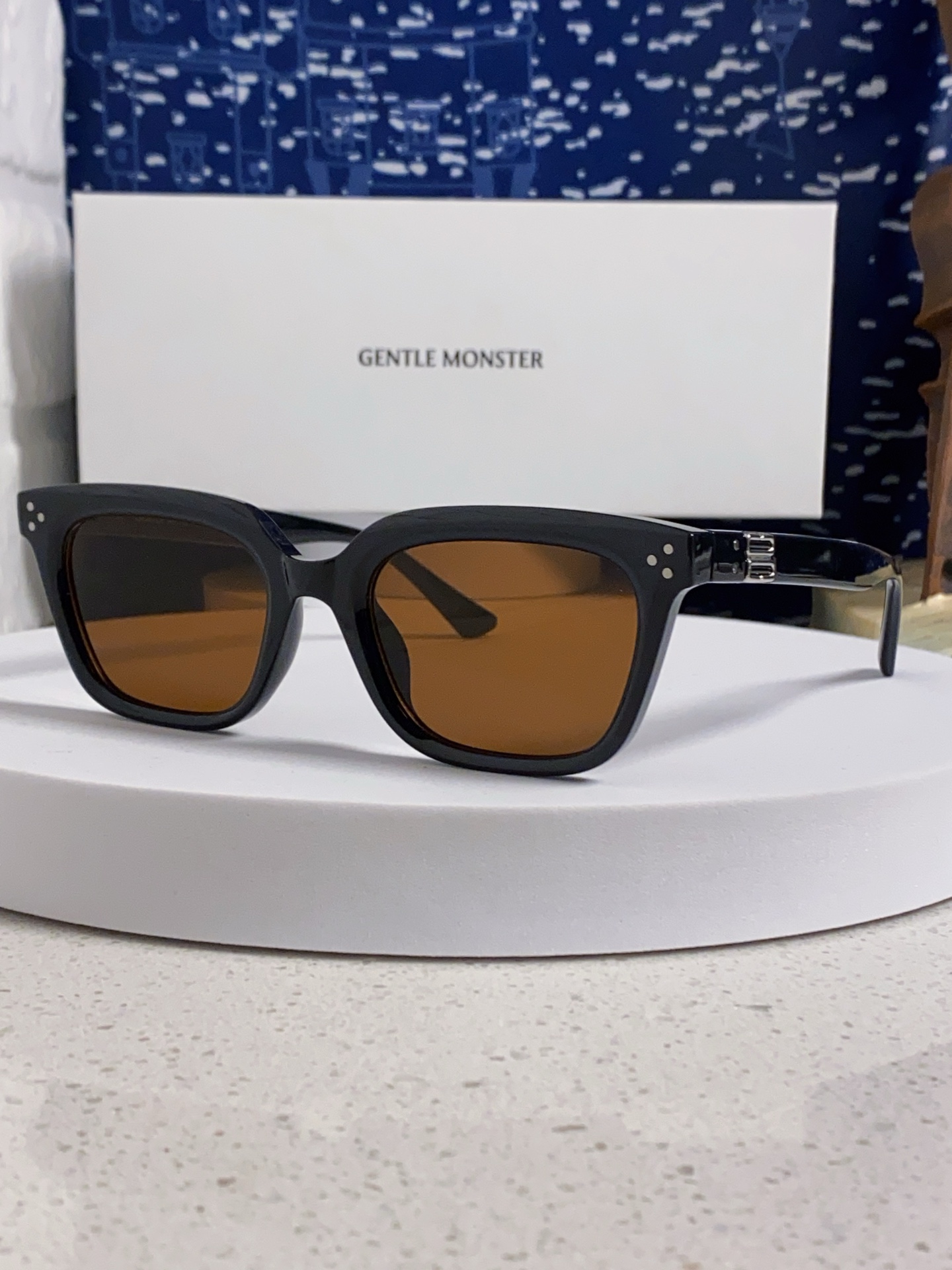 GENTLE MONSTER ジントルモンスター サングラス MUSEE_31223 メンズ 2025年新作 フレーム付き 多色展開 - 画像 6