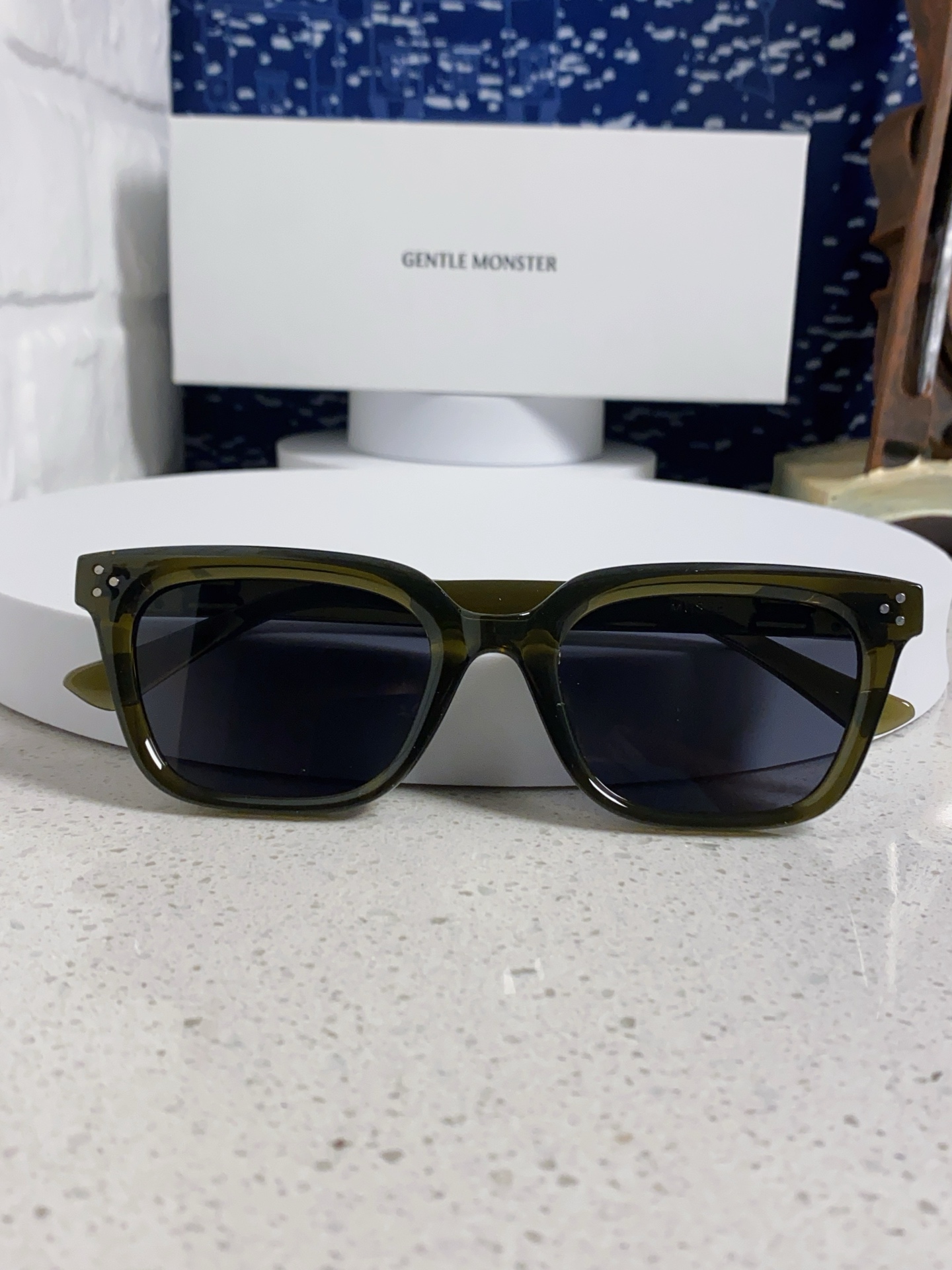 GENTLE MONSTER ジェントルモンスター サングラス Musee_31224 フレームモデル 2025年新作 高級感 男女兼用 オーバル型 多色展開 - 画像 3