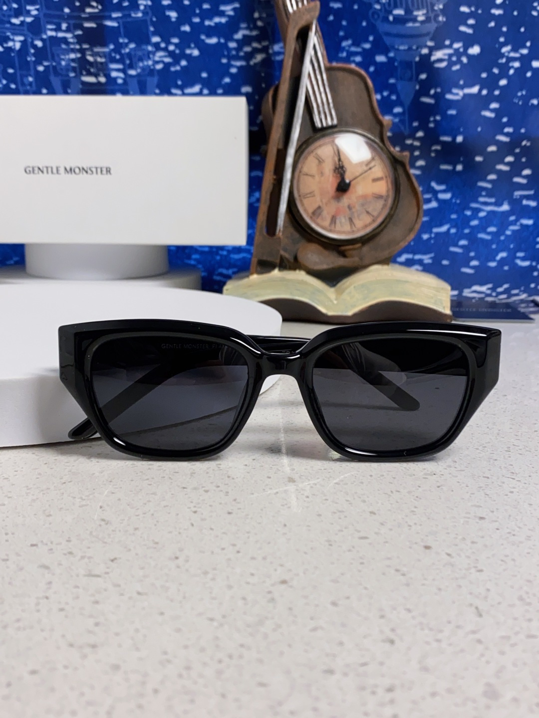 GENTLE MONSTER ジェントルモンスター サングラス 2025年新作 フレーム型 メンズ レディース 顔を細く見せる 防紫外線 カラー展開 TR1088 - 画像 3