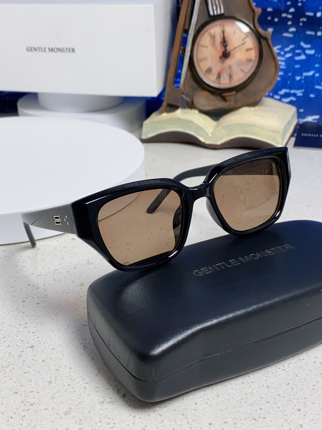 GENTLE MONSTER ジェントルモンスター サングラス GM(TR1088) トレンディ フレーム クラシック 通勤 多色展開 - 画像 2