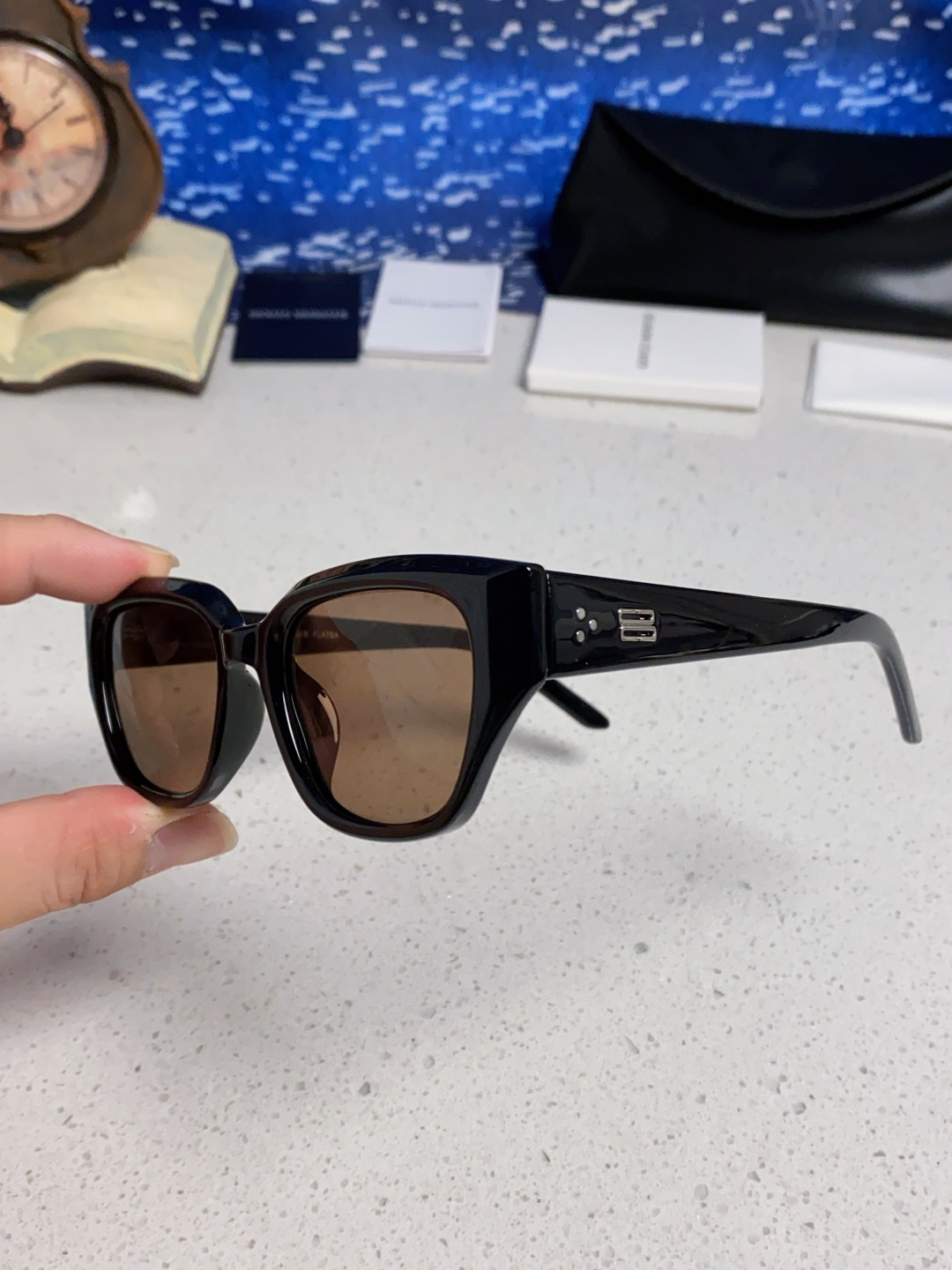 GENTLE MONSTER ジェントルモンスター サングラス GM(TR1088) トレンディ フレーム クラシック 通勤 多色展開 - 画像 9