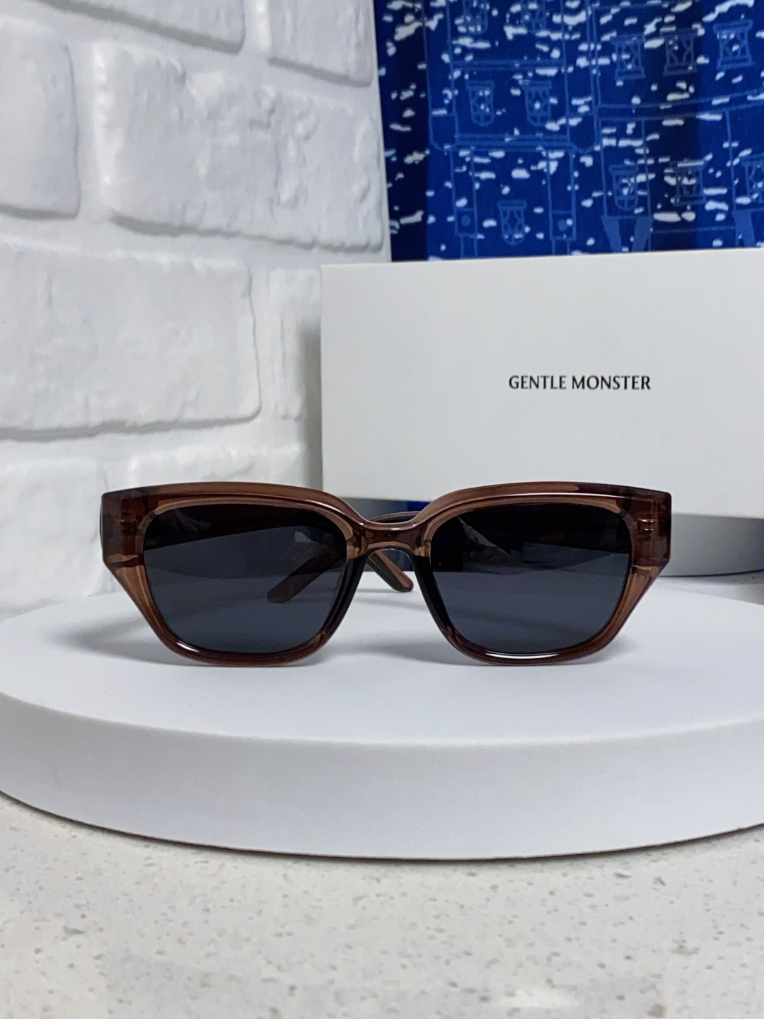 GENTLE MONSTER ジェントルモンスター サングラス GM(TR1088) 2025新作 韓国風 フレーム 大顔 防紫外線 クリア ブラック ブラウン レディース メンズ - 画像 5