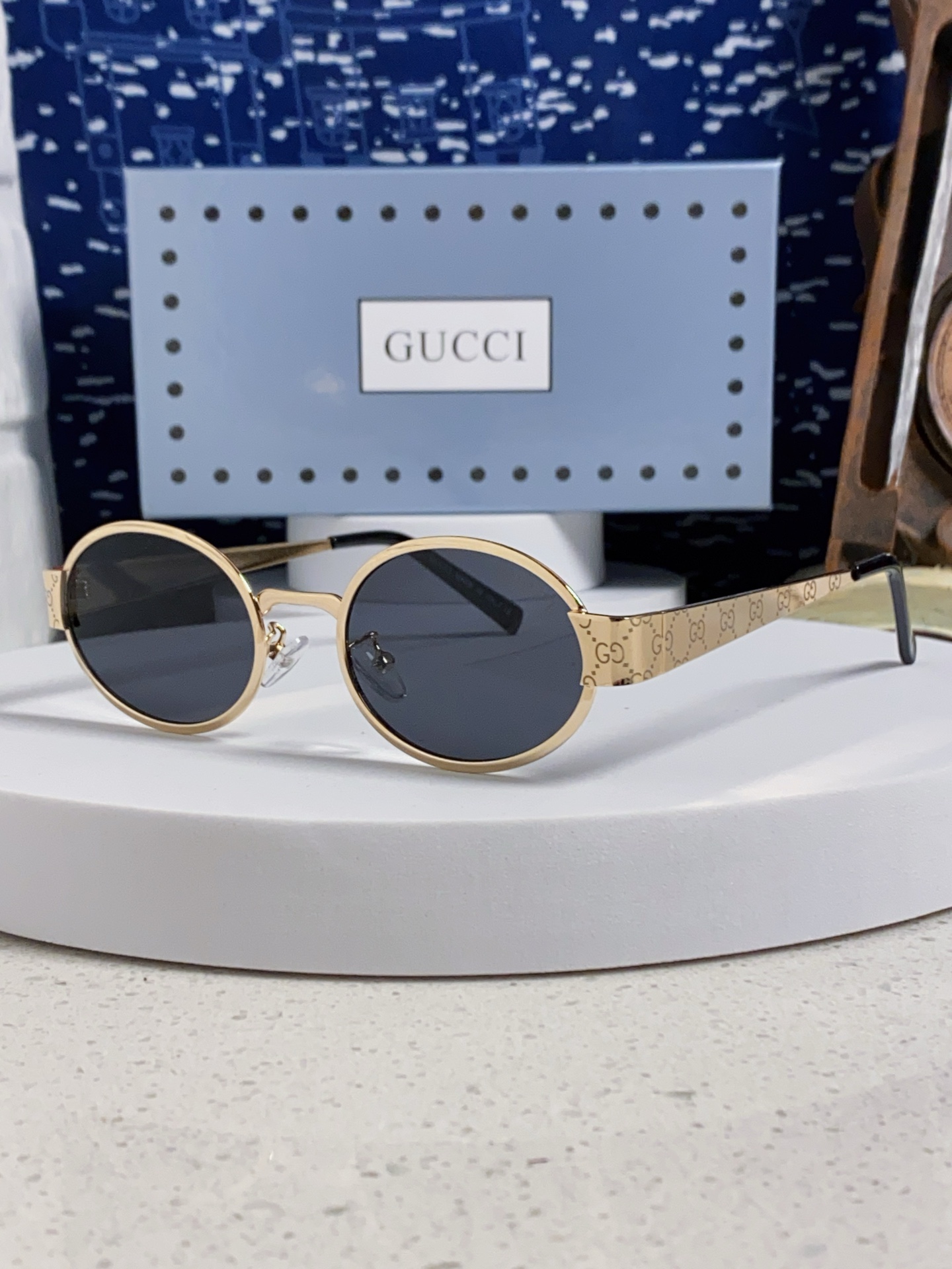 GUCCI グッチ サングラス メンズ レディース 楕円型 金属フレーム UVカット ブランド ミラーレンズ 通勤 多色展開
