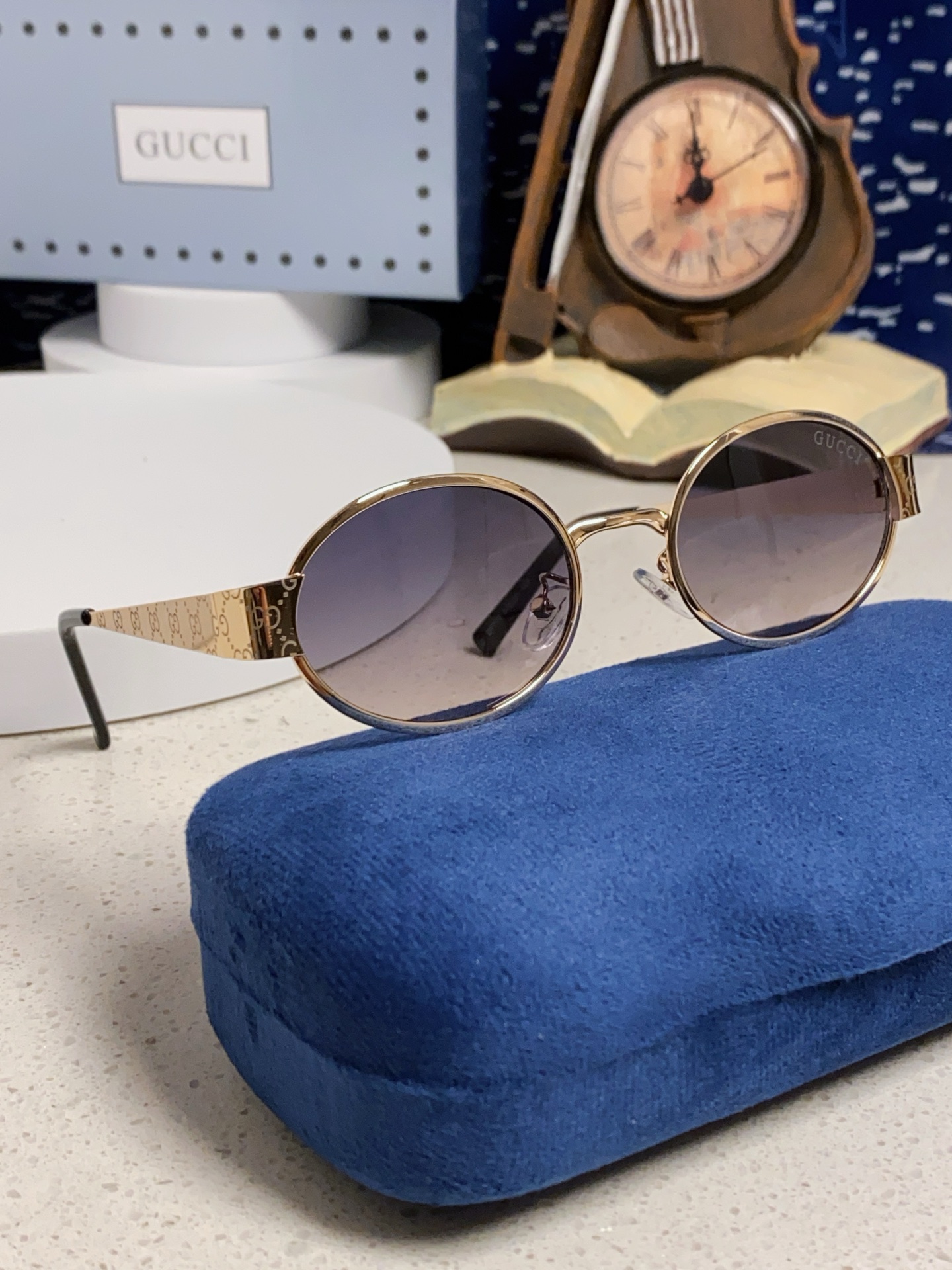 GUCCI グッチ サングラス サングラス 2025年新作 防紫外線 男女兼用 メンズ レディース 金 黒 ブラック 全6色展開 - 画像 2