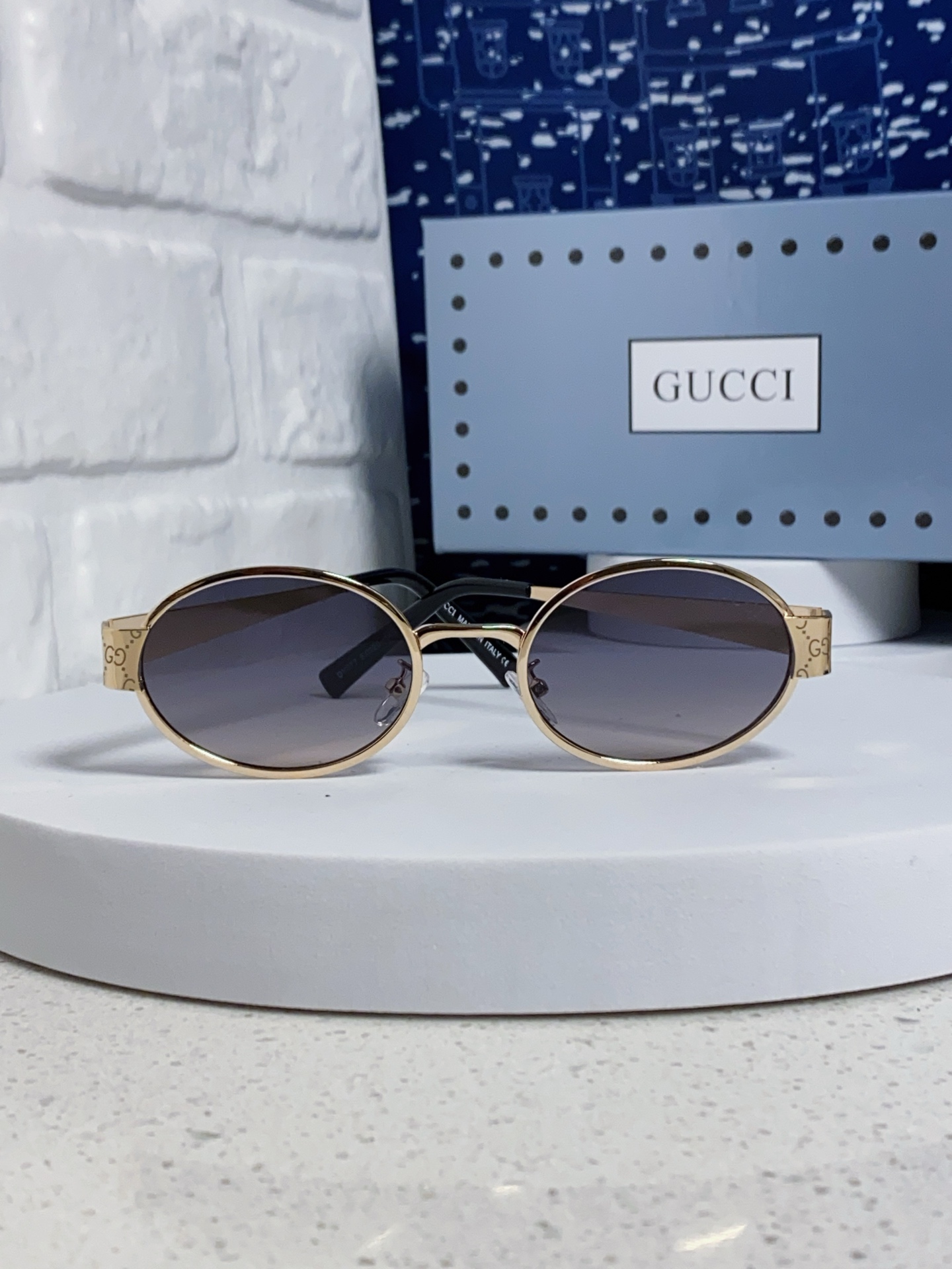 GUCCI グッチ サングラス サングラス 2025年新作 防紫外線 男女兼用 メンズ レディース 金 黒 ブラック 全6色展開 - 画像 5