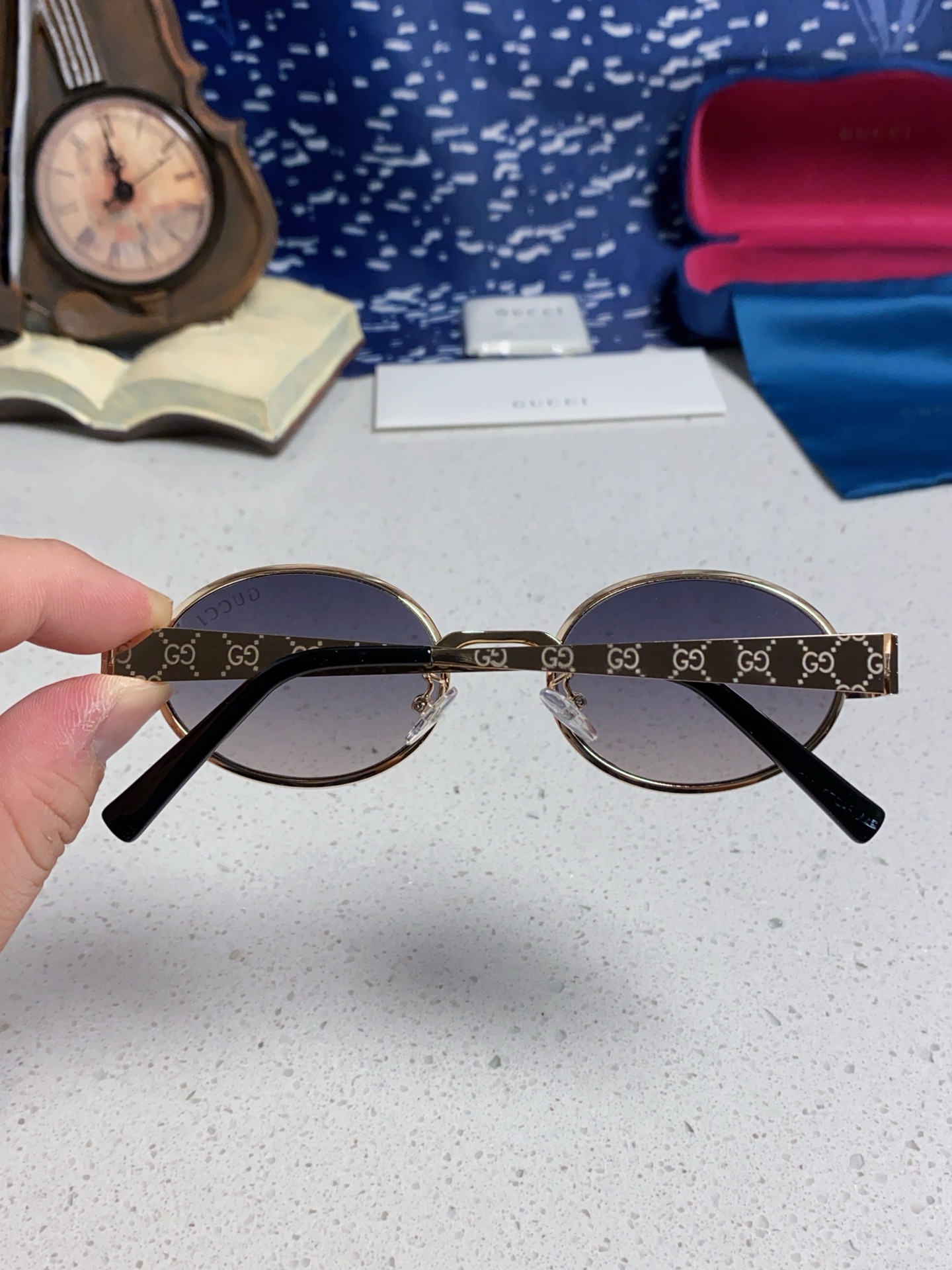 GUCCI グッチ サングラス サングラス 2025年新作 防紫外線 男女兼用 メンズ レディース 金 黒 ブラック 全6色展開 - 画像 8