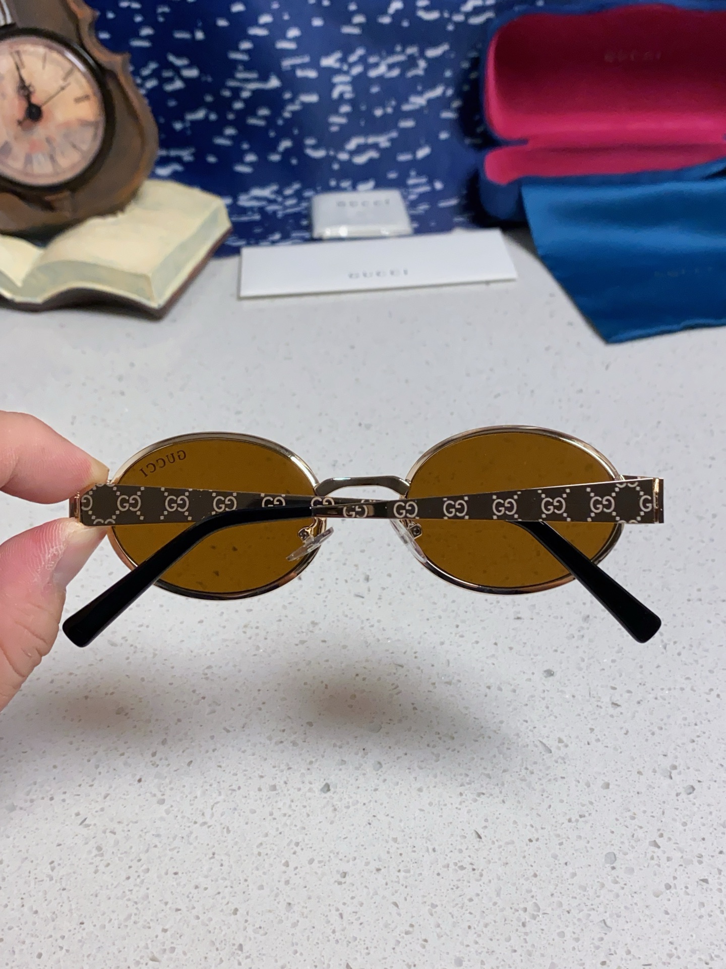 GUCCI グッチ サングラス メンズ レディース 楕円型 金属フレーム 防紫外線 シルバー ブラック マットブラック 茶色 ピンク ブルー 全6色展開 - 画像 8