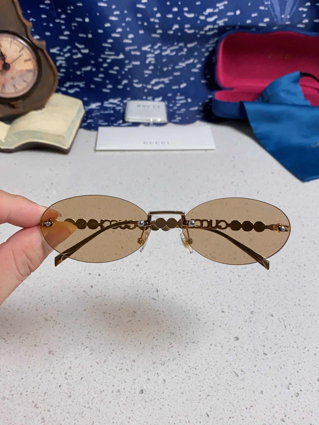 GUCCI グッチ サングラス フレームレス パール レディース フロント ブラック ブラウン レッド グリーン ブルー 他多色展開 - 画像 7