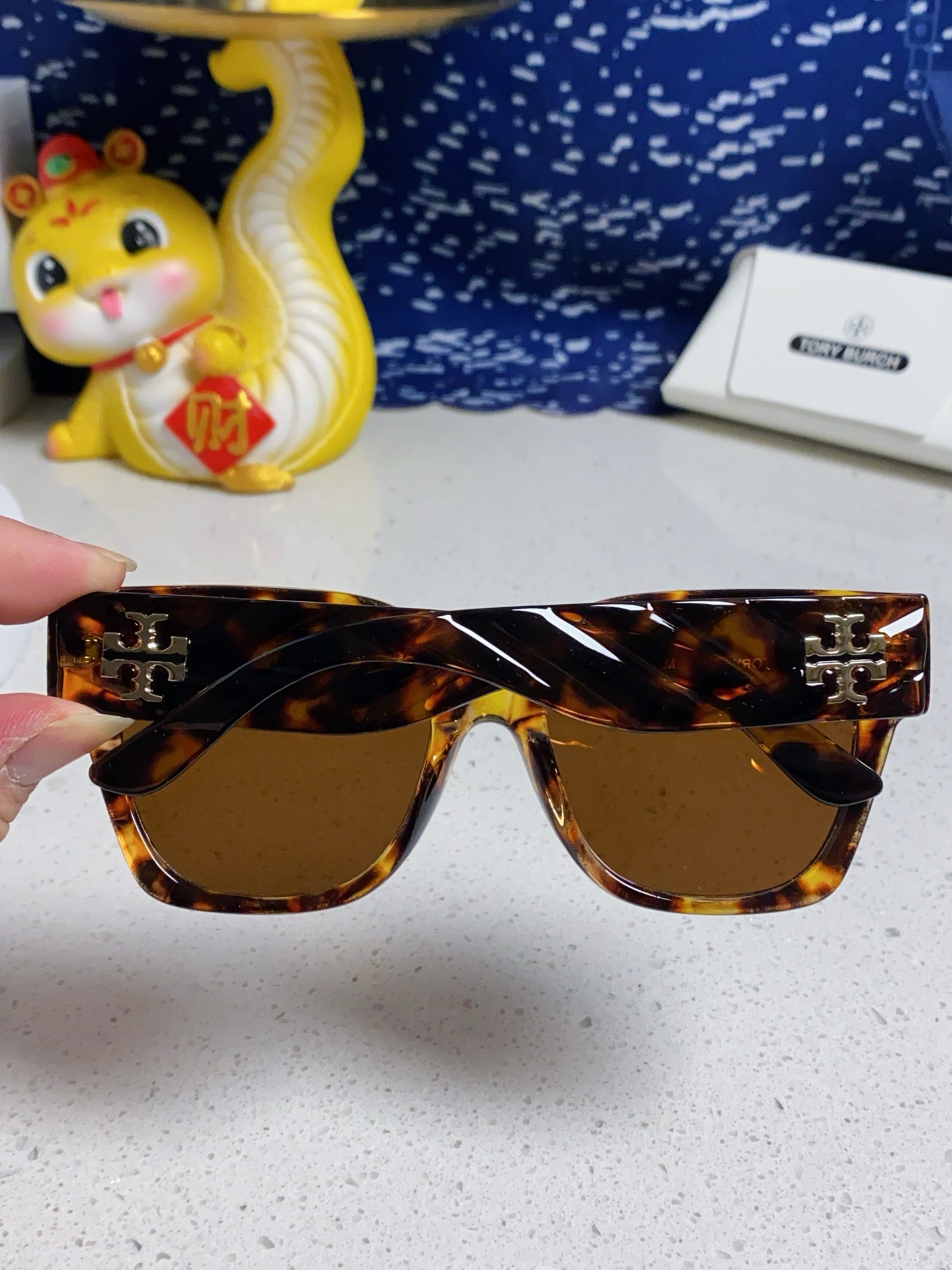 TORY BURCH トリー バーチ サングラス メンズ レディース 大判 フラットシェイプ 防曇 UVカット 多色展開 - 画像 7