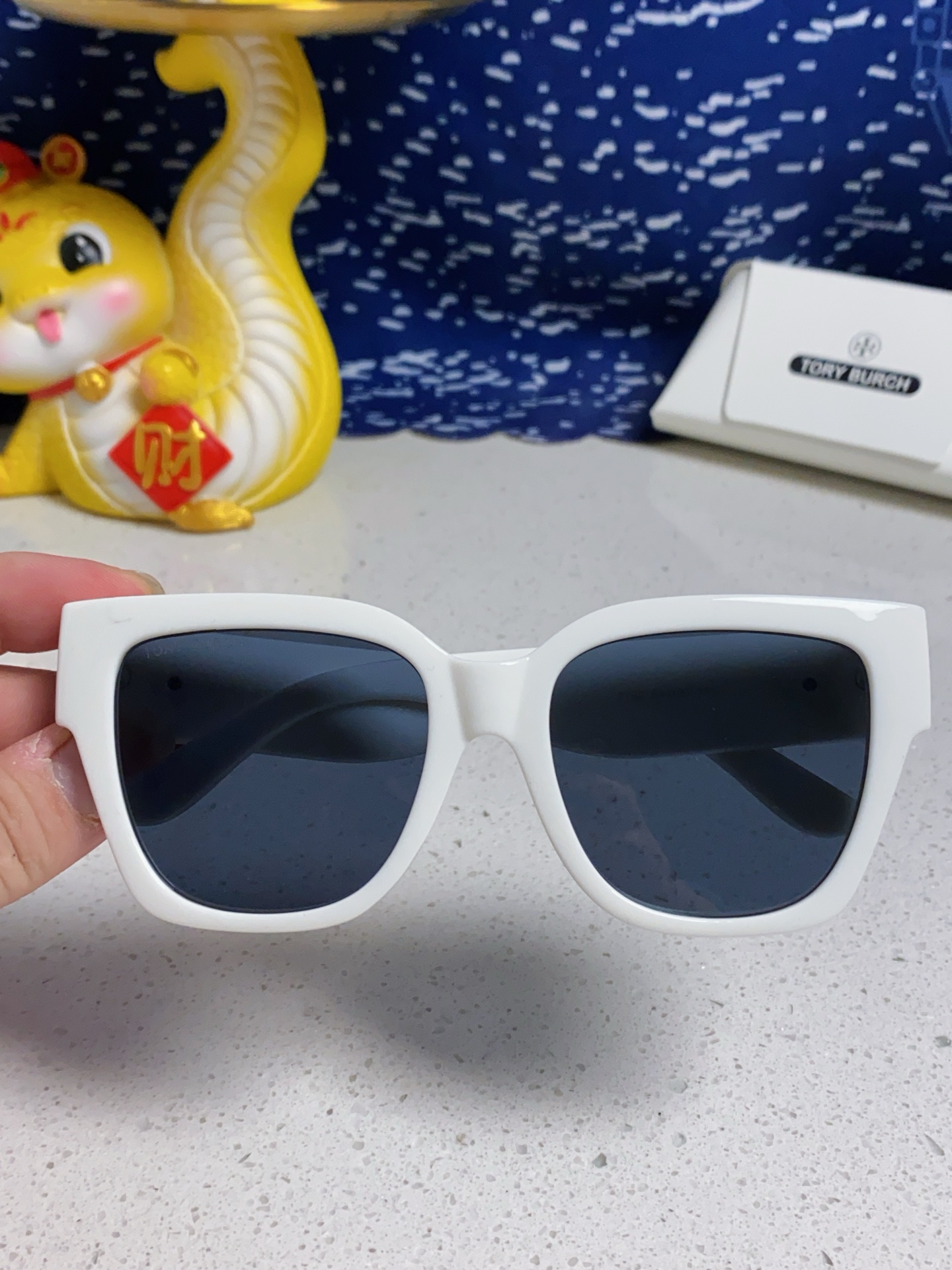 TORY BURCH トリー バーチ サングラス フラットタイプ 大顔显瘦 通勤 レディース 多色展開 - 画像 6