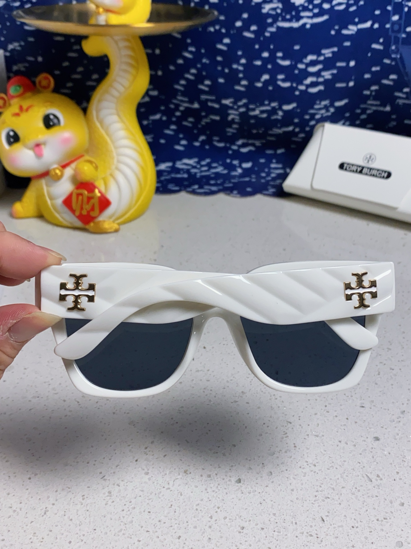 TORY BURCH トリー バーチ サングラス フラットタイプ 大顔显瘦 通勤 レディース 多色展開 - 画像 7