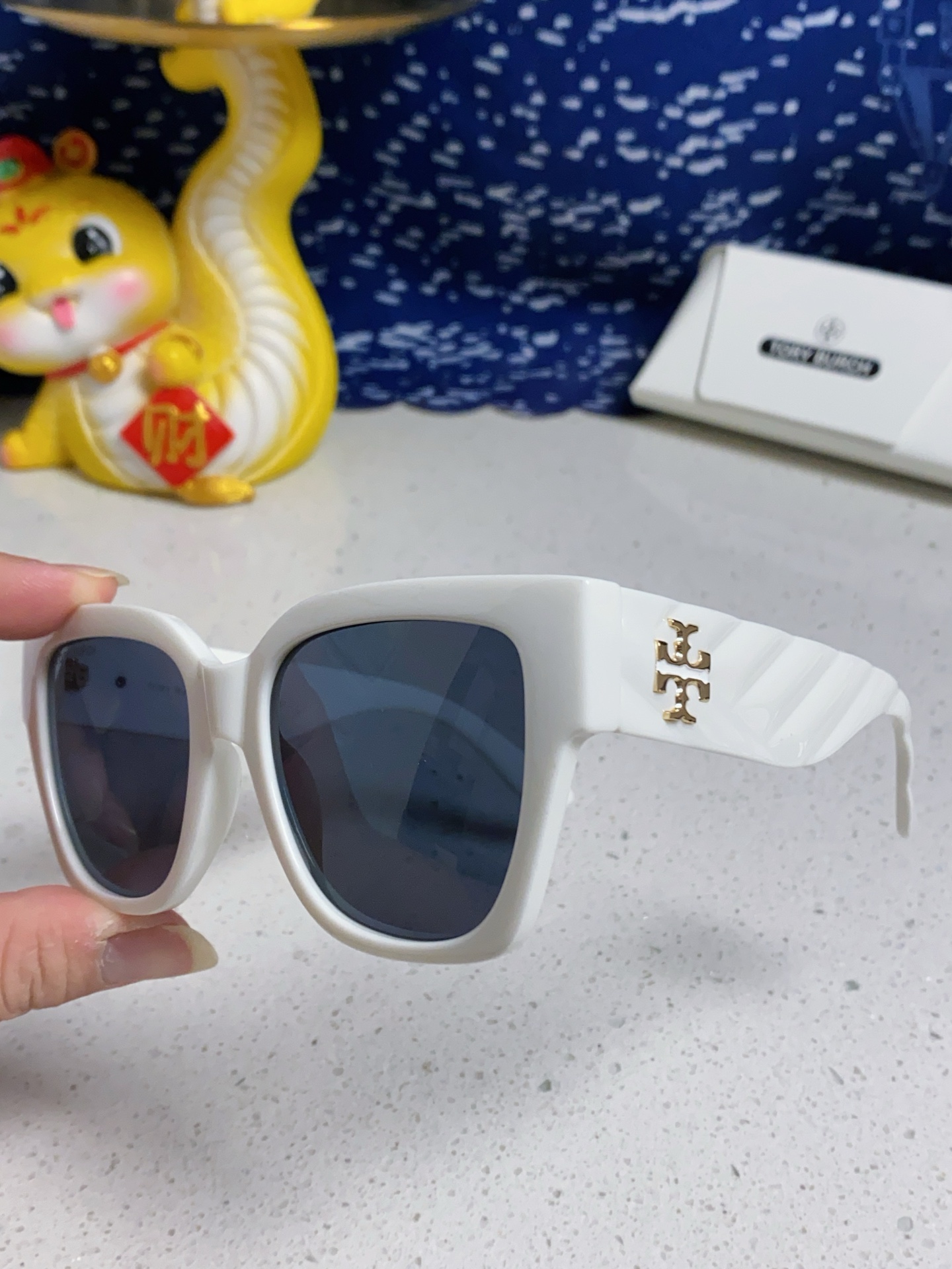 TORY BURCH トリー バーチ サングラス フラットタイプ 大顔显瘦 通勤 レディース 多色展開 - 画像 8