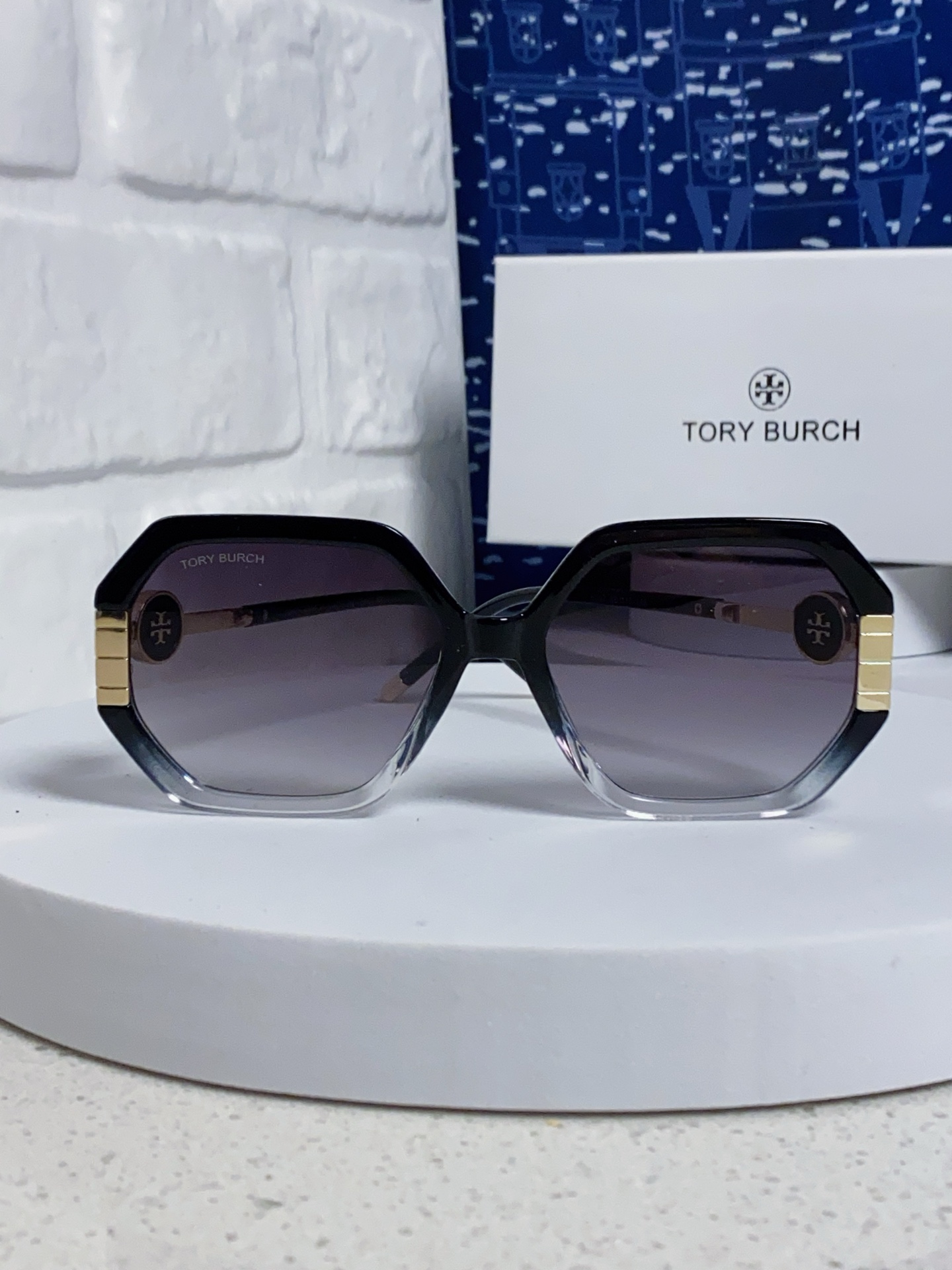 TORY BURCH トリー バーチ サングラス フレーム シェイプ 多色展開 ファッション レディース 多機能 UVカット - 画像 5