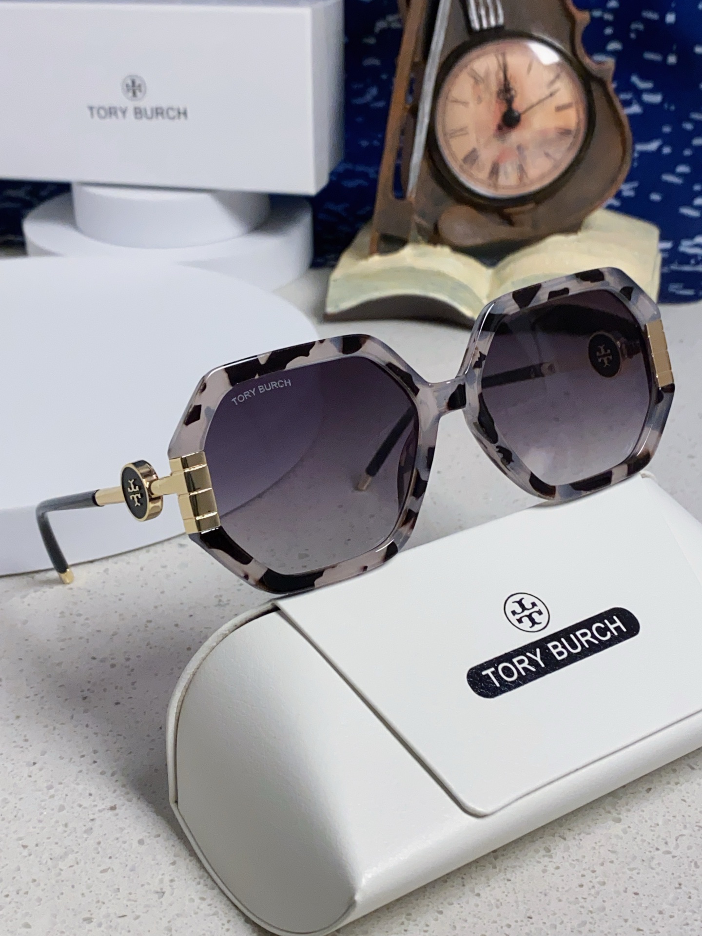 TORY BURCH トリー バーチ サングラス メンズ レディース 2025年新作 多边形 防紫外线 シェル柄 トレーントップ 多色展開 - 画像 2