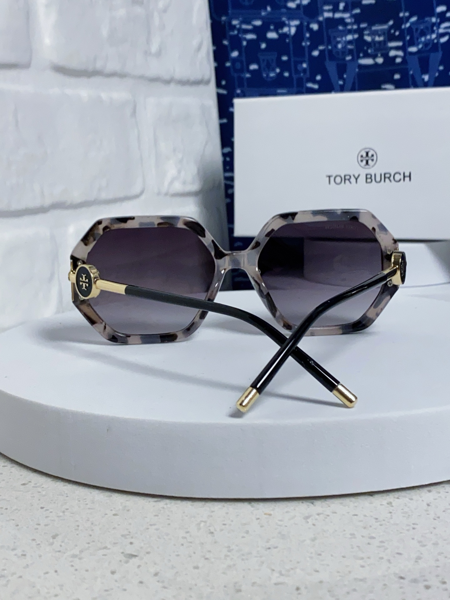 TORY BURCH トリー バーチ サングラス メンズ レディース 2025年新作 多边形 防紫外线 シェル柄 トレーントップ 多色展開 - 画像 6