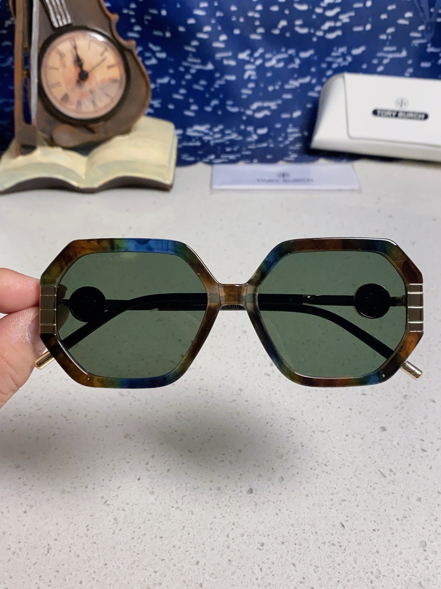 TORY BURCH トリー バーチ サングラス フラットフレーム UVカット 防紫外線 多角形 レディース ブランド メンズ 4色展開 - 画像 7