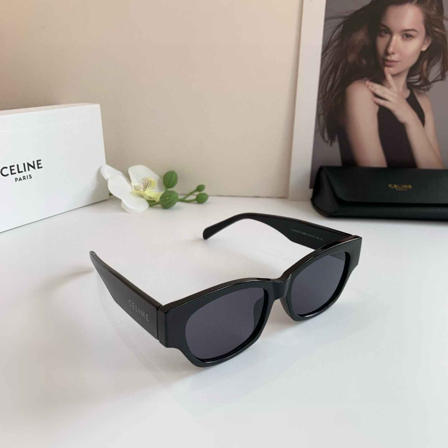 CELINE セリーヌ サングラス CL40197U 4色展開 レディース ブラック ホワイト ブラウン ティアドロップ 高級感 ファッション 通勤 - 画像 2