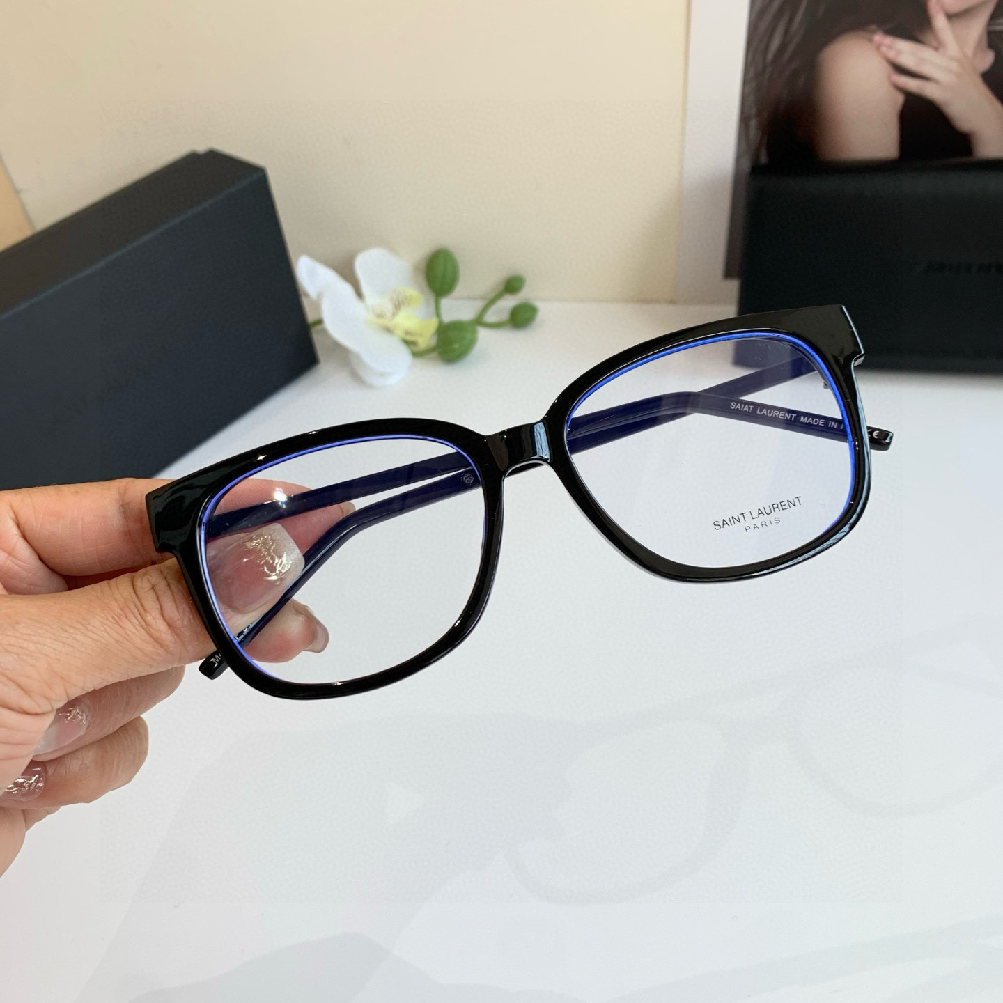 SAINT LAURENT サンローラン メガネ フレーム 丸型 男性用 女性用 ブラック - 画像 3