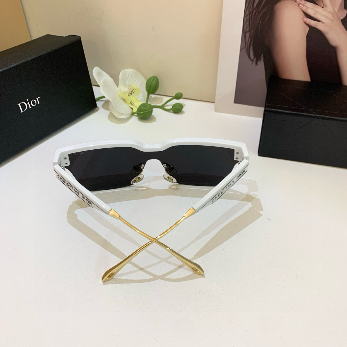 Dior ディオール サングラス フレーム レディース メンズ ホイール型 ブラック ホワイト ボルドー ブラウン 3色展開 - 画像 7