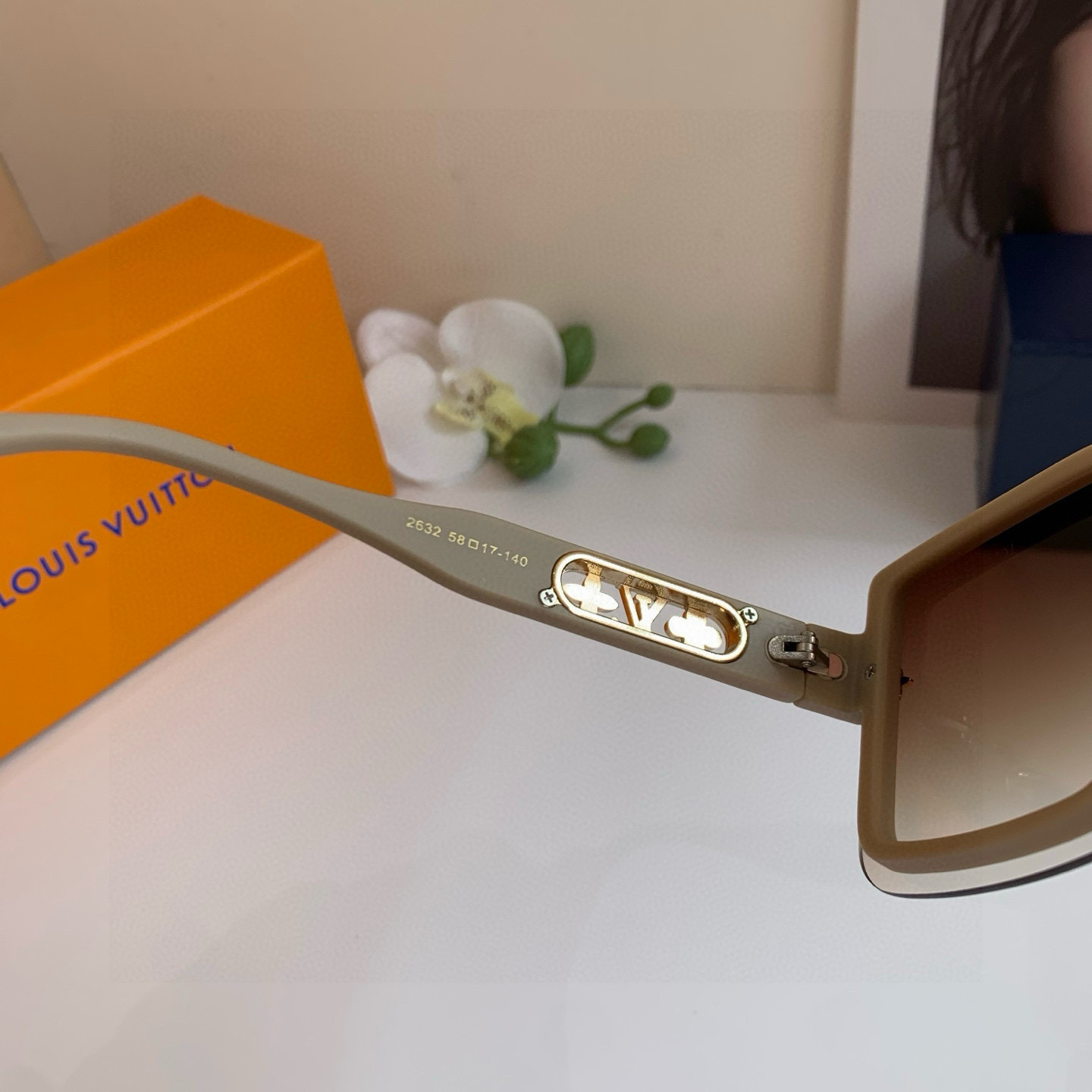 LV ルイヴィトン サングラス フレーム ブラウン ダイカット プラスチック 軽量 通勤 レディース ブラック - 画像 6