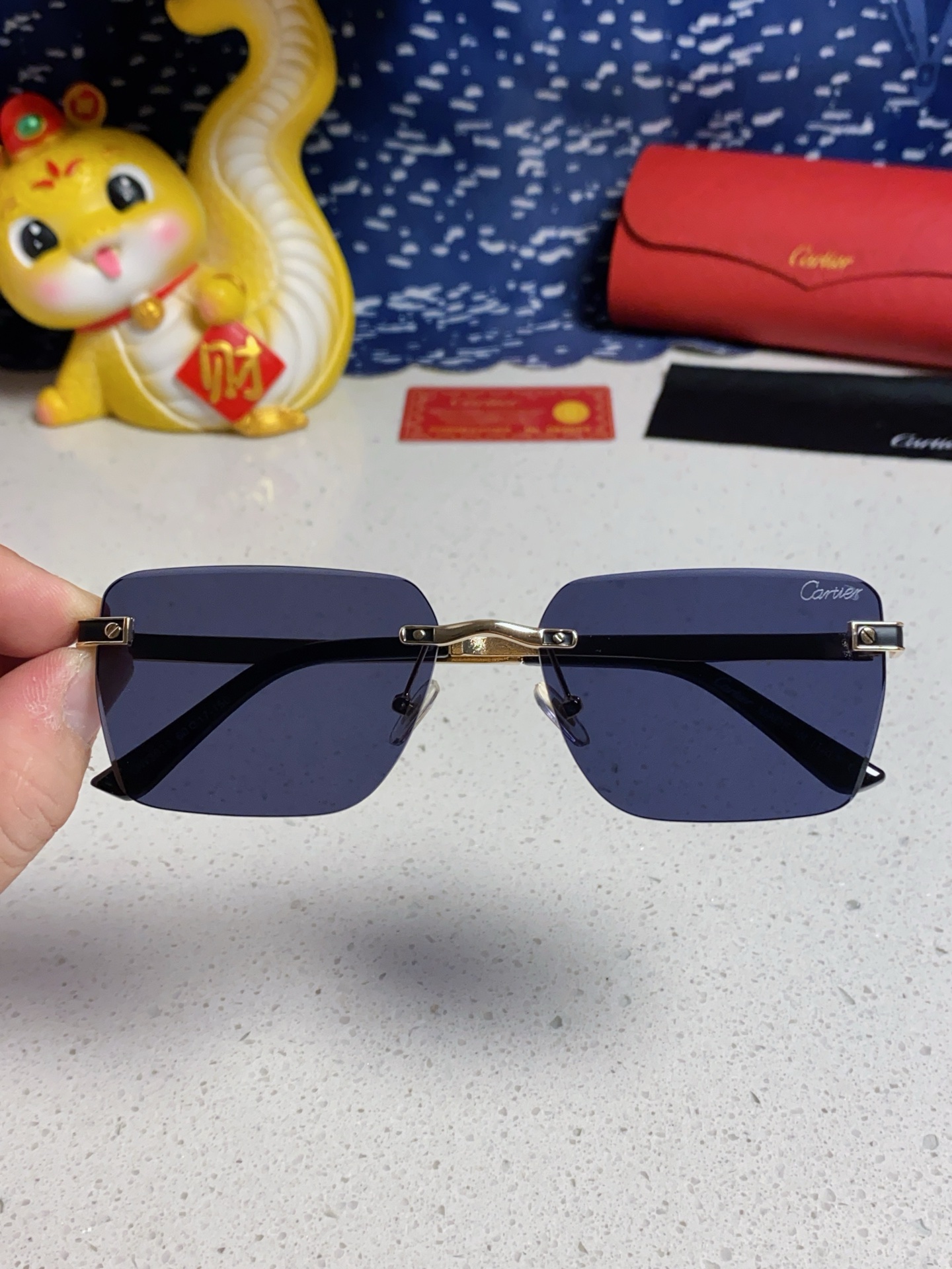 Cartier カルティエ サングラス メンズ レディース 男女兼用 フレームレス オーバル型 ポリカーボネート 多色展開 - 画像 7