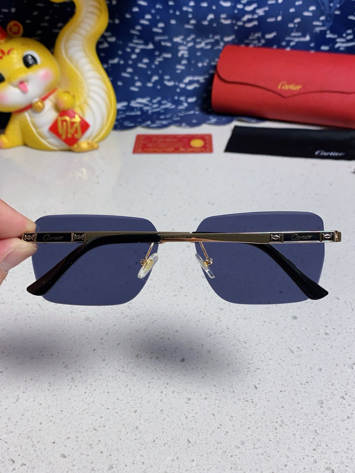 Cartier カルティエ サングラス メンズ レディース 男女兼用 フレームレス オーバル型 ポリカーボネート 多色展開 - 画像 8