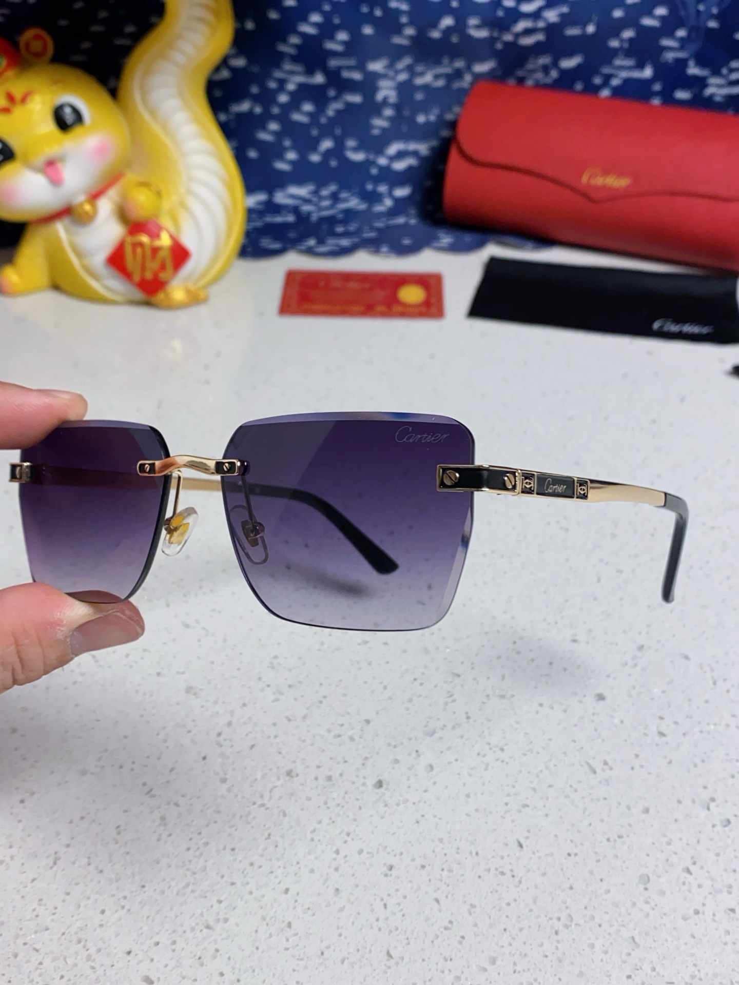 P135 Carter卡地亚 2025新款潮无框时尚太阳眼镜男欧美切边墨镜女个性太阳镜 男女通用_31522 - 画像 9