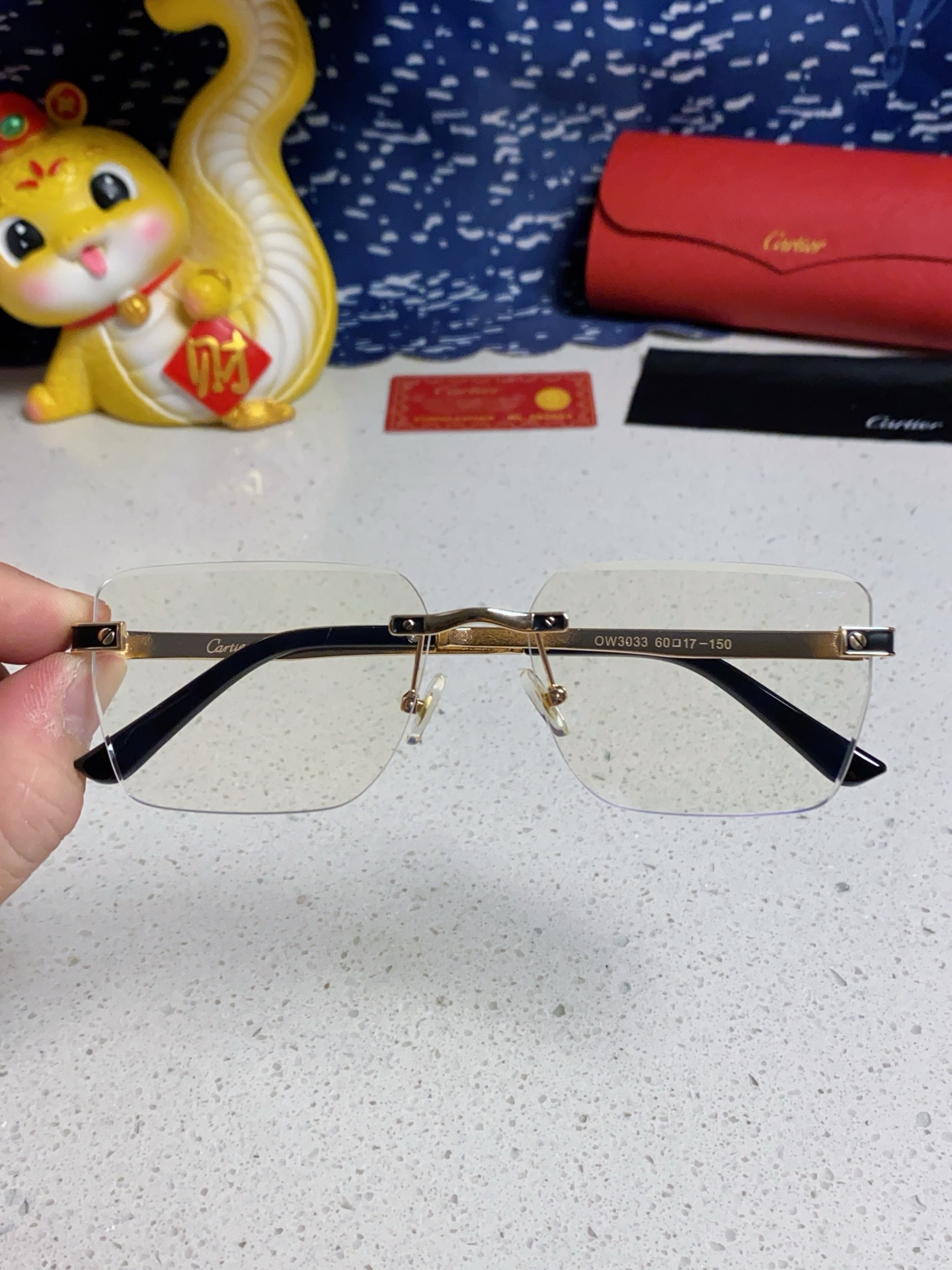 Cartier カルティエ サングラス 男女兼用 フレームレス 2025年新作 シールズ メンズ レディース ブラック 多色展開 - 画像 7