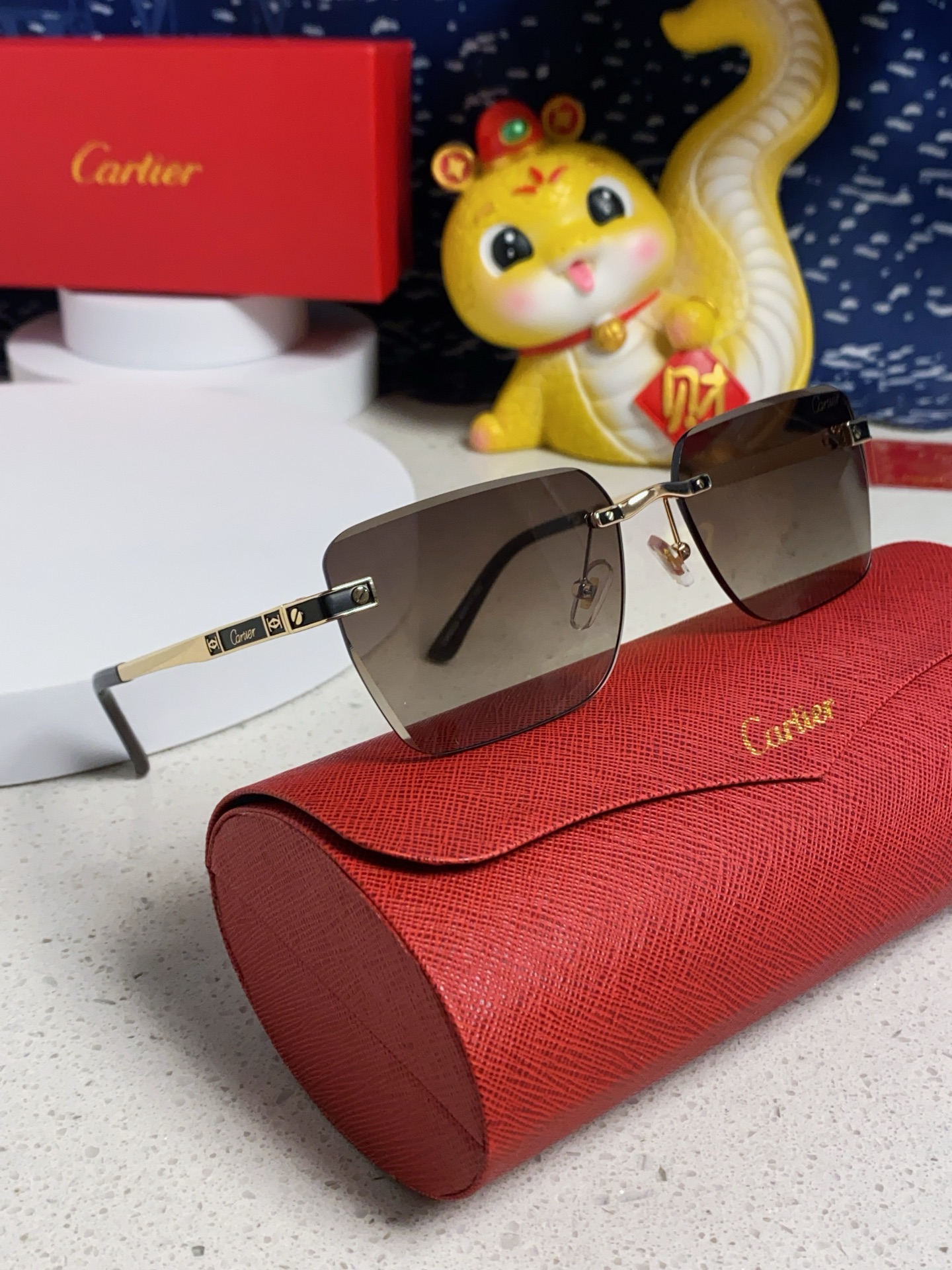 Cartier カルティエ サングラス 限定モデル メンズ レディース 2025年新作 フレームレス デザイン 9422 全6色展開 - 画像 2