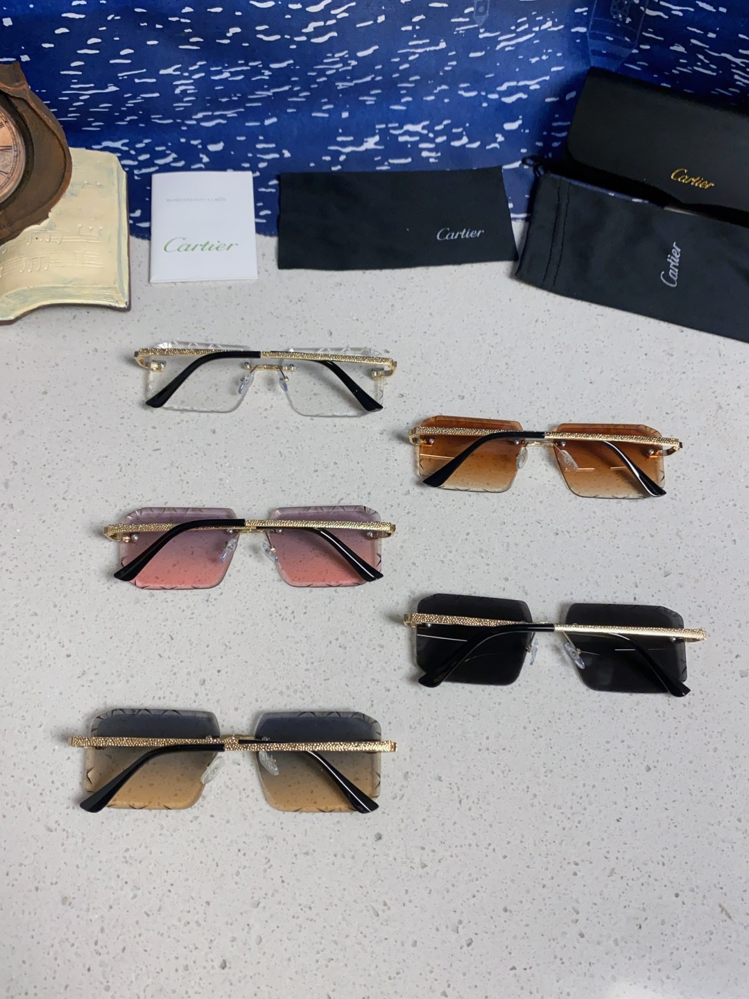 Cartier カルティエ サングラス フレームレス 2025新作 ペンダント メンズ レディース インスタ風 ブラック 多色展開 - 画像 3