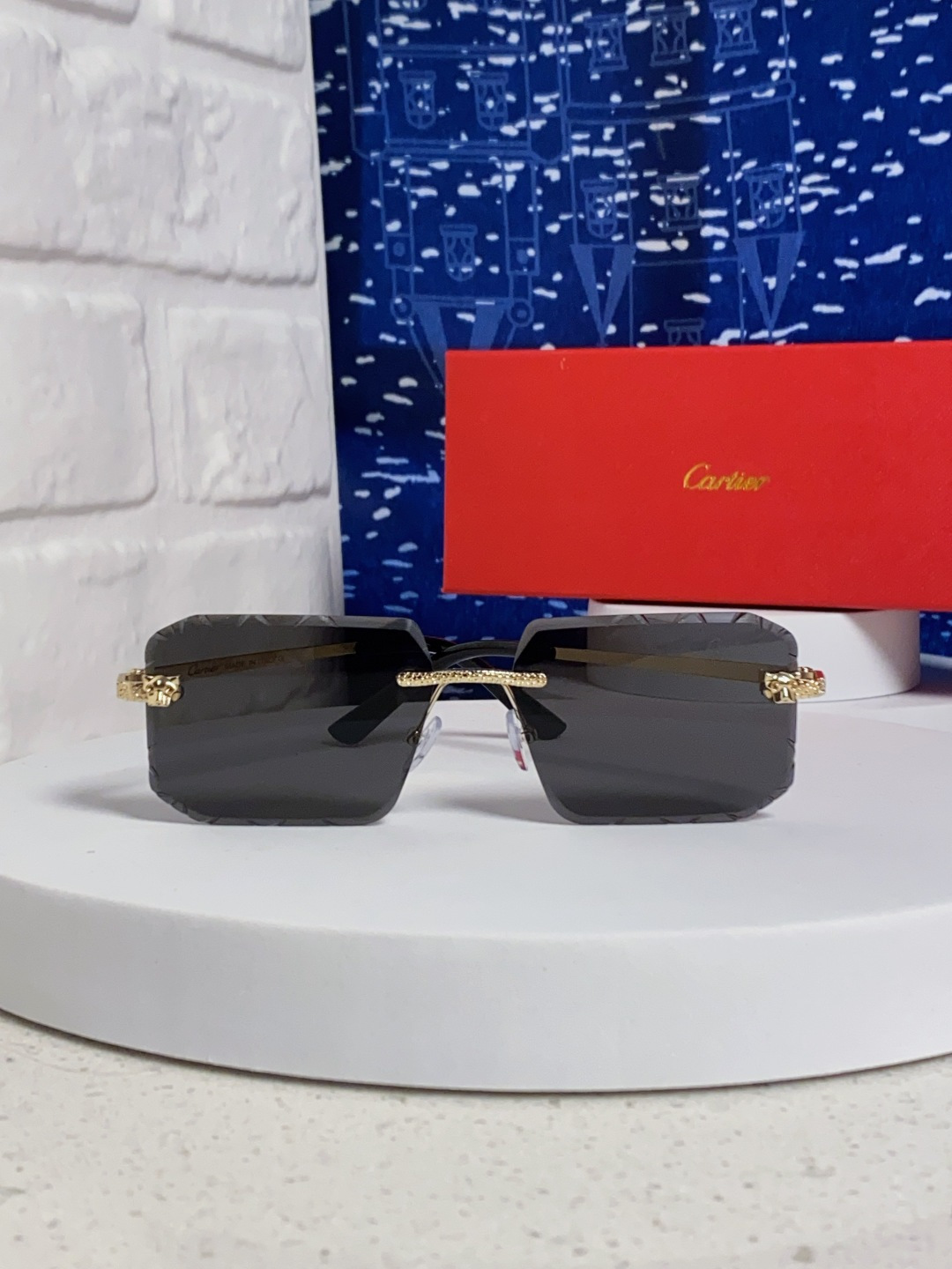 Cartier カルティエ サングラス フレームレス 2025新作 ペンダント メンズ レディース インスタ風 ブラック 多色展開 - 画像 5