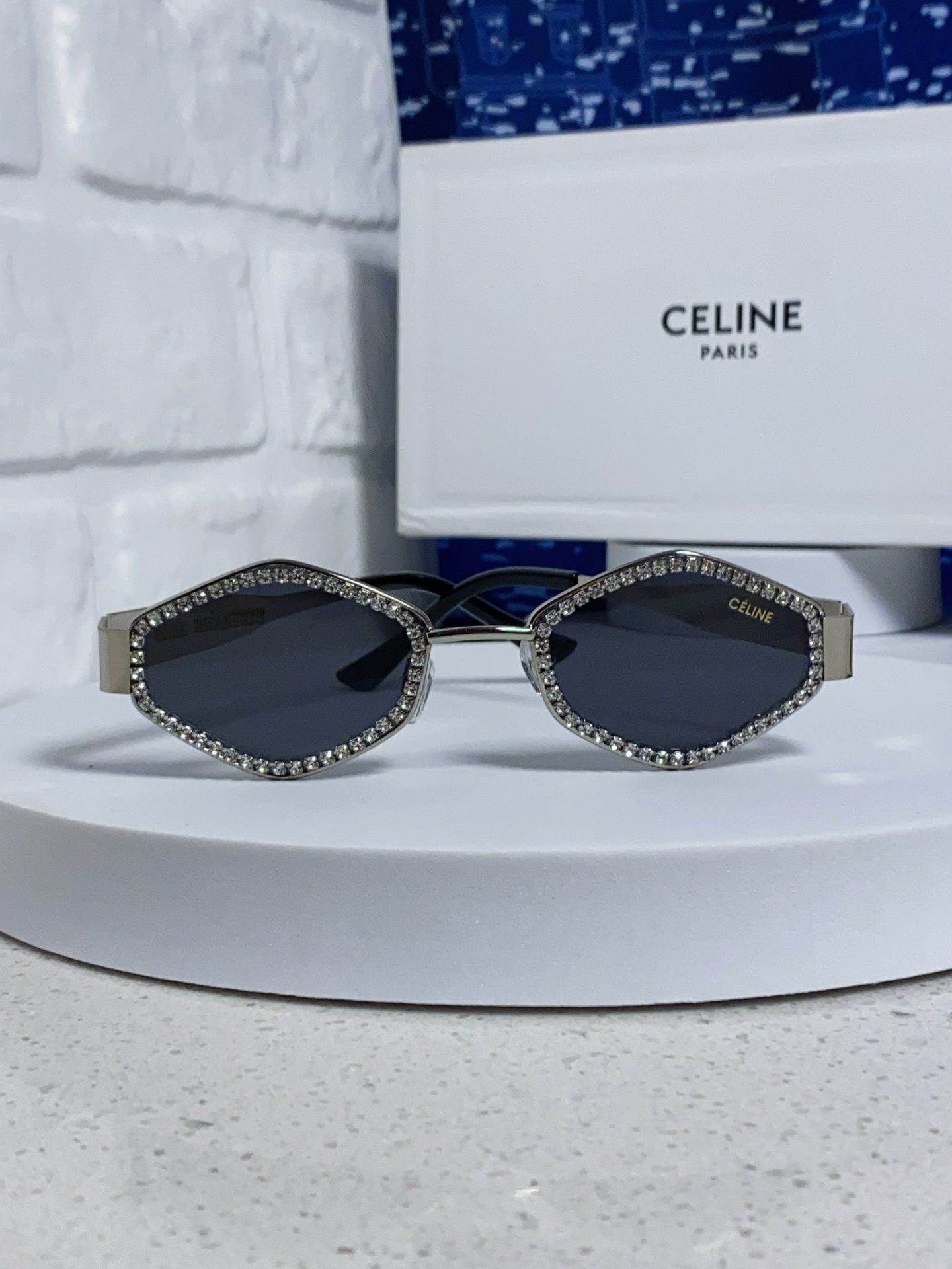 CELINE シャネル サングラス フラットシェイプ 満钻 シルバー レディース 多色展開 - 画像 5