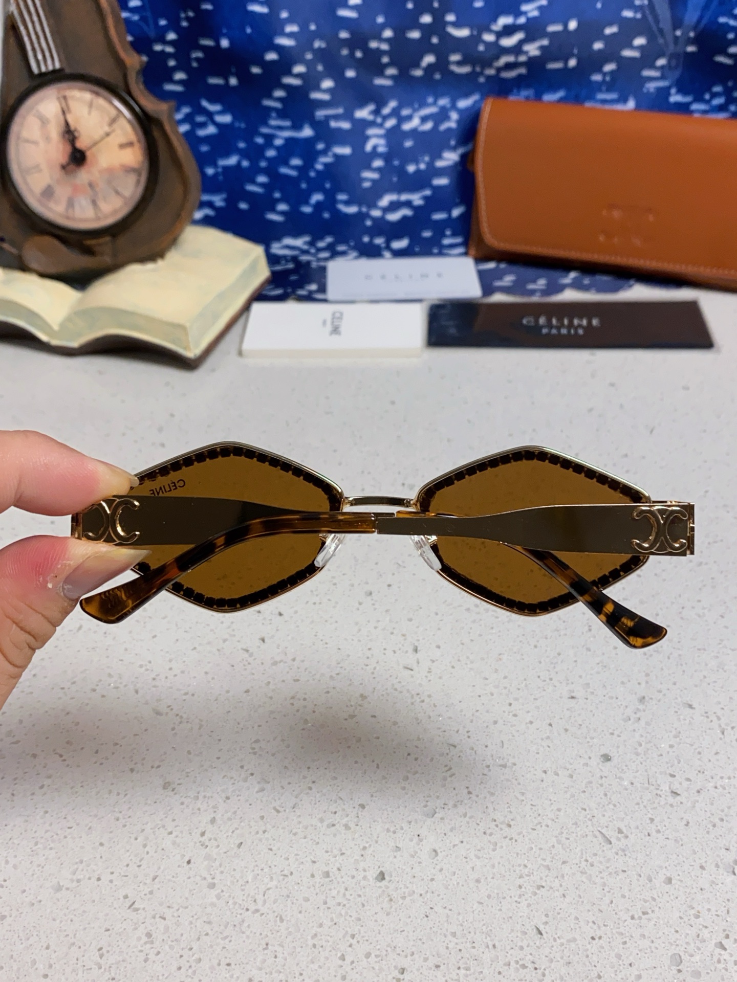 CELINE セリーヌ サングラス メタルフレーム 満鑽 レディース ゴールド ブラック ティール グリーン 多色展開 - 画像 8