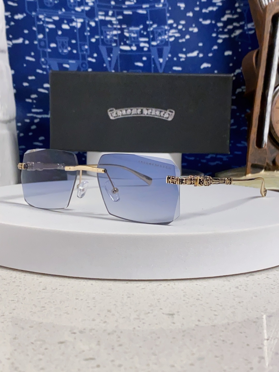 CHROME HEARTS クロムハーツ サングラス フレームレス メンズ レディース ブルーグラデーション 多色展開