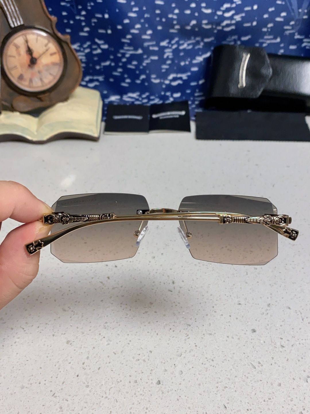 CHROME HEARTS クロムハーツ サングラス メンズ レディース フレームレス オーバル シルバー ブラック 多色展開 - 画像 8