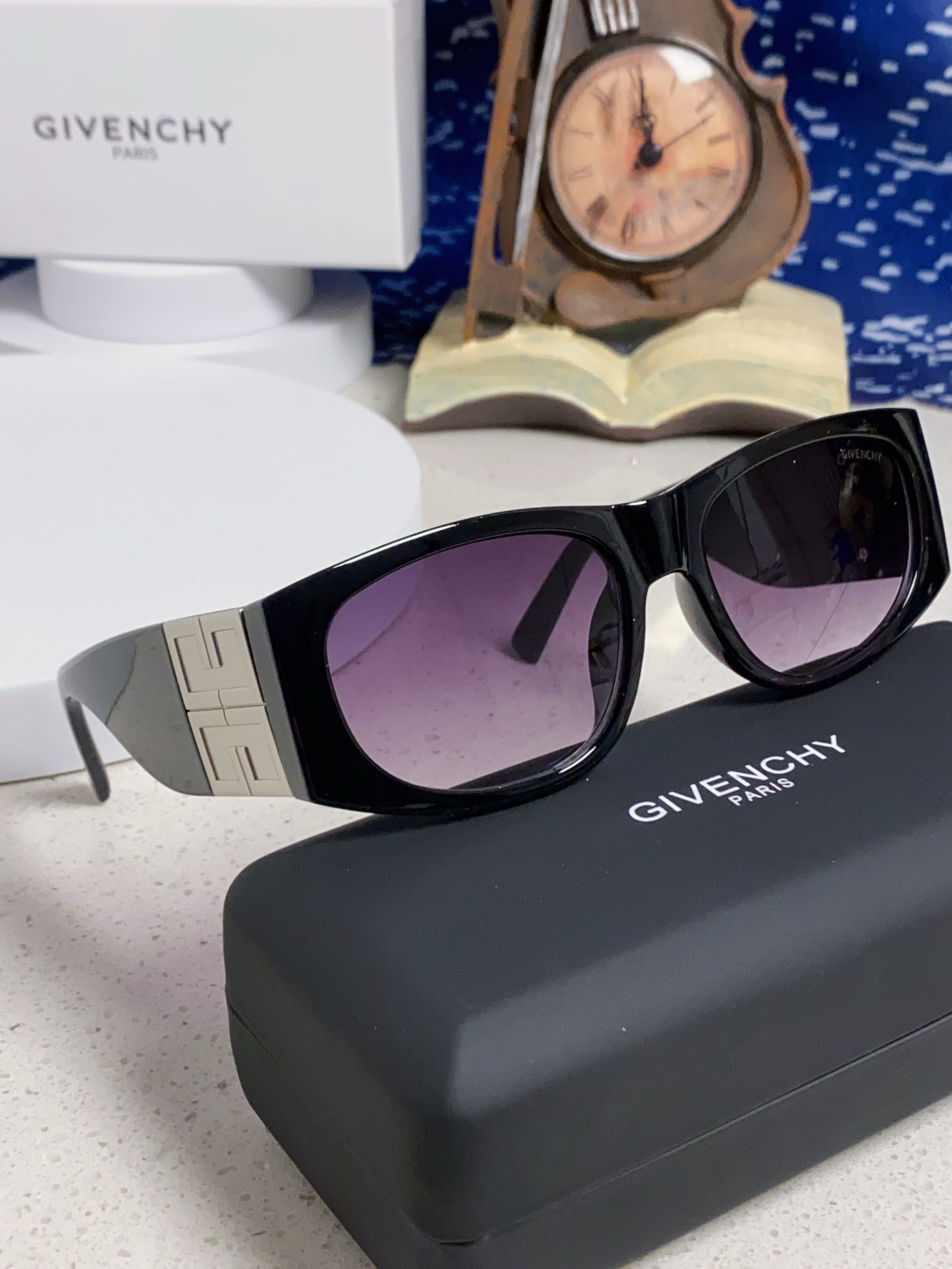 GIVENCHY ジバンシィ サングラス フレーム レディース 偏光 ファッション ブラック 多色展開 - 画像 2