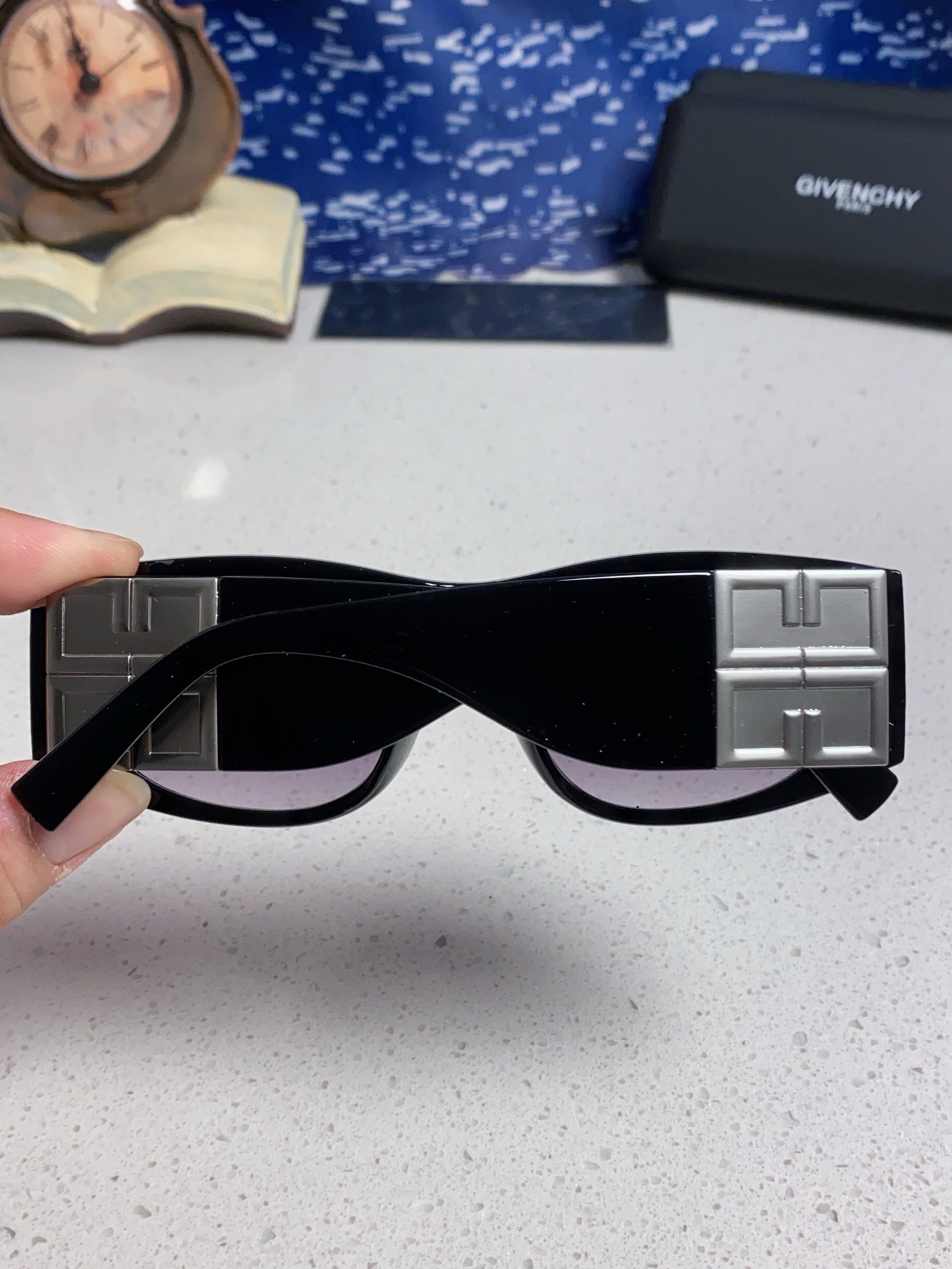GIVENCHY ジバンシィ サングラス フレーム レディース 偏光 ファッション ブラック 多色展開 - 画像 8