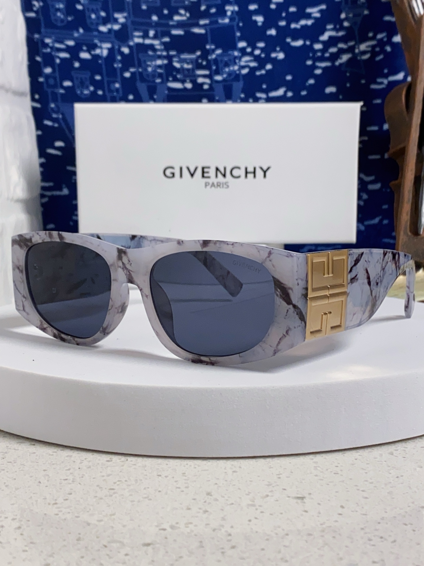 GIVENCHY ジバンシィ メガネ サングラス レディース 偏光 2025新作 マーブル柄 フレーム ゴールド レンズ ブラック 多色展開