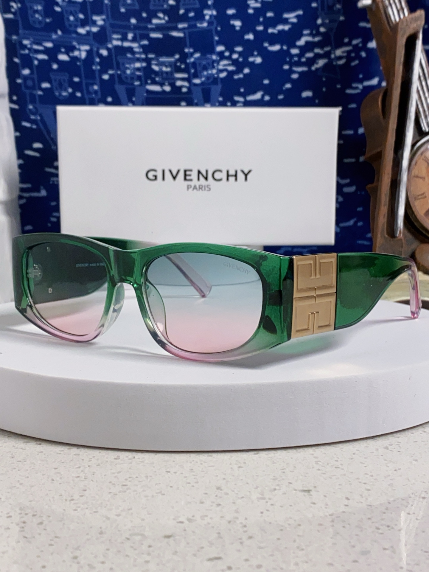 GIVENCHY ジバンシィ サングラス フレーム:22047 レディース 偏光 紫外線カット 多色展開