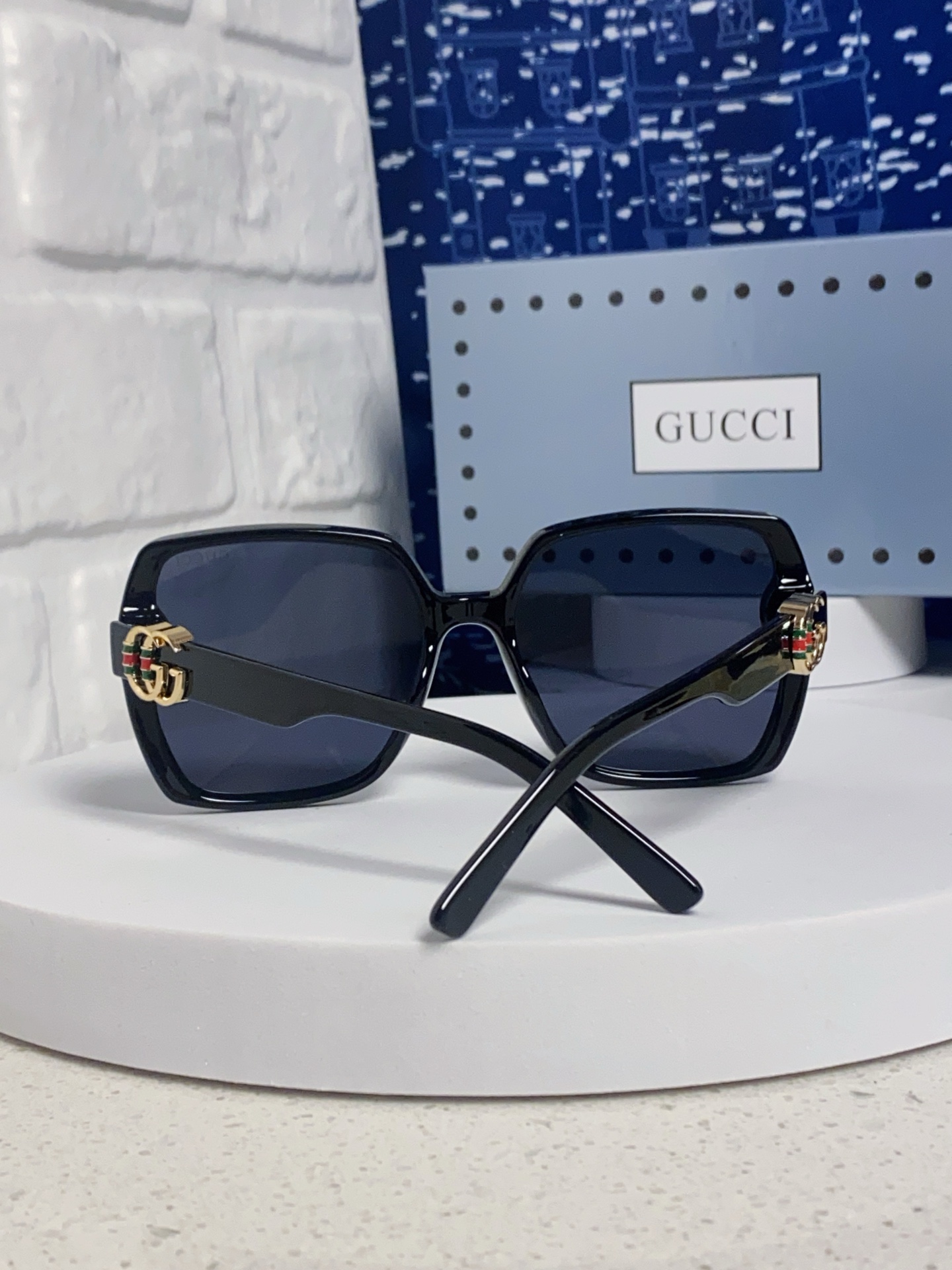 GUCCI グッチ サングラス フレーム付き 2025年新作 レディース ブラック 多色展開 - 画像 6