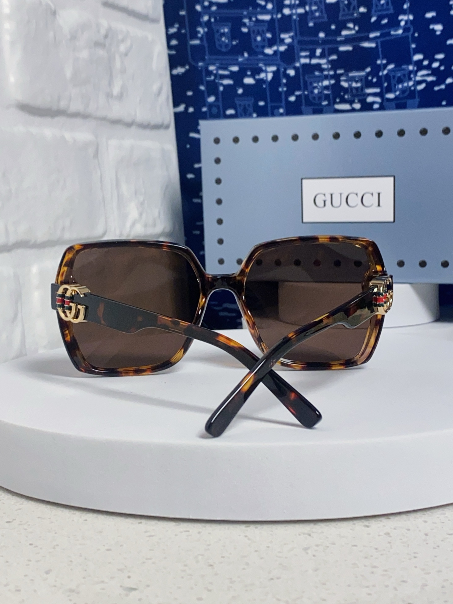 GUCCI グッチ サングラス レディース 2025年新作 防紫外線 フラットシェイプ タートルシェル柄 多色展開 - 画像 6