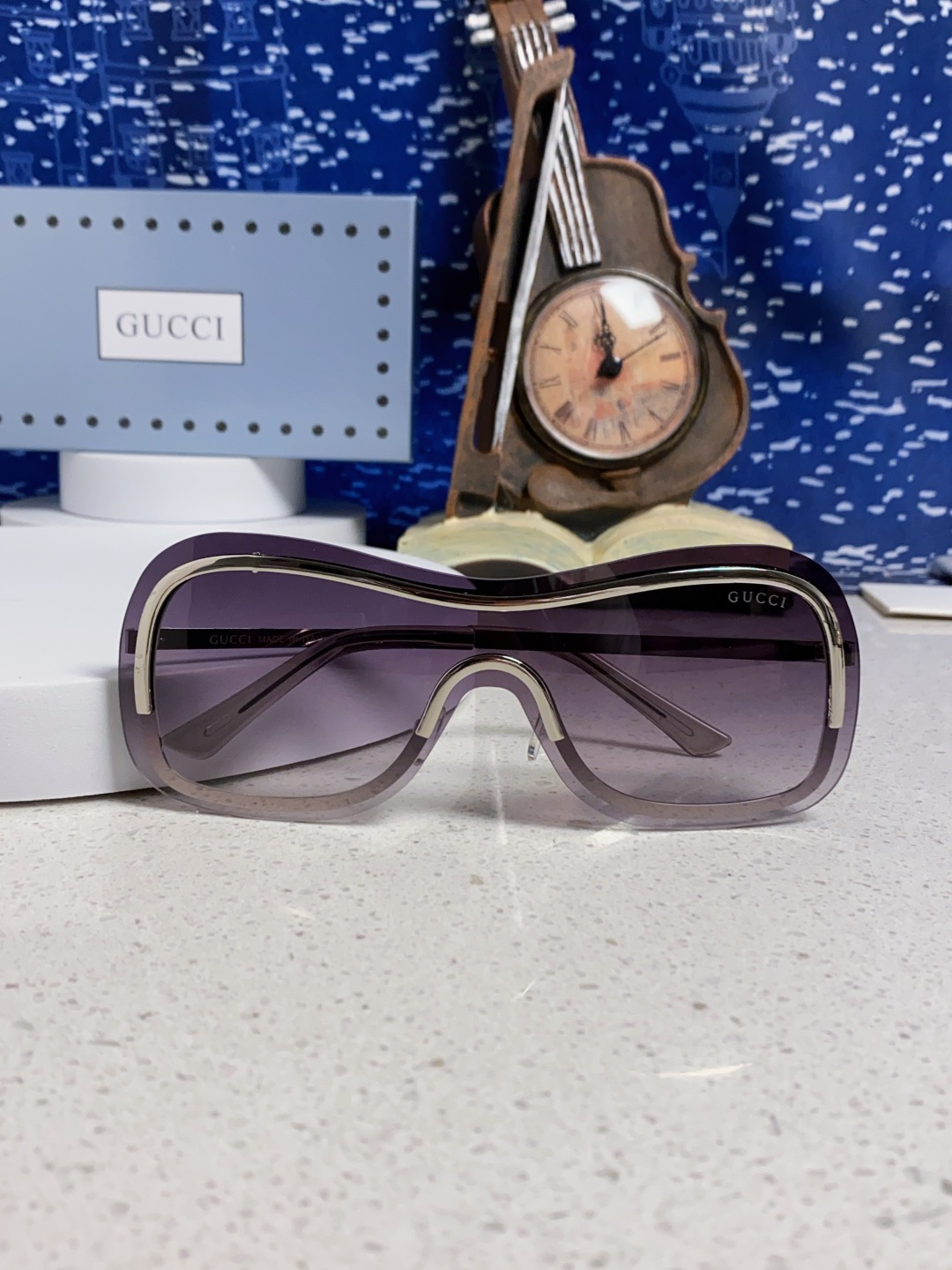 GUCCI グッチ サングラス メンズ レディース 一体型 サイバー テクノロジー フューチャー デザイン 金属フレーム サイドカット フラット レンズ グラデーション カラーレンズ 多色展開 - 画像 2