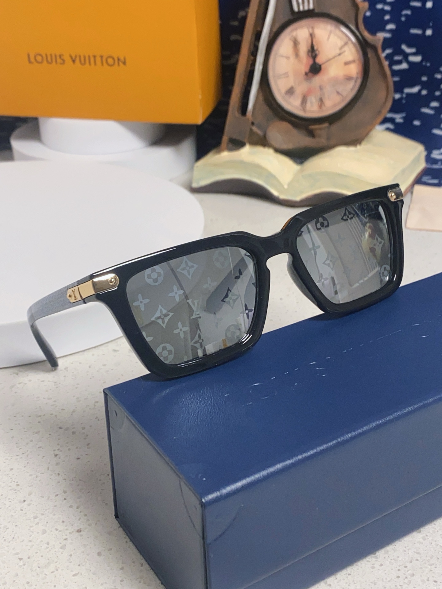 LOUIS VUITTON ルイヴィトン メンズサングラス フレーム対応 耐衝撃 耐刮傷 通勤 多色展開 - 画像 2