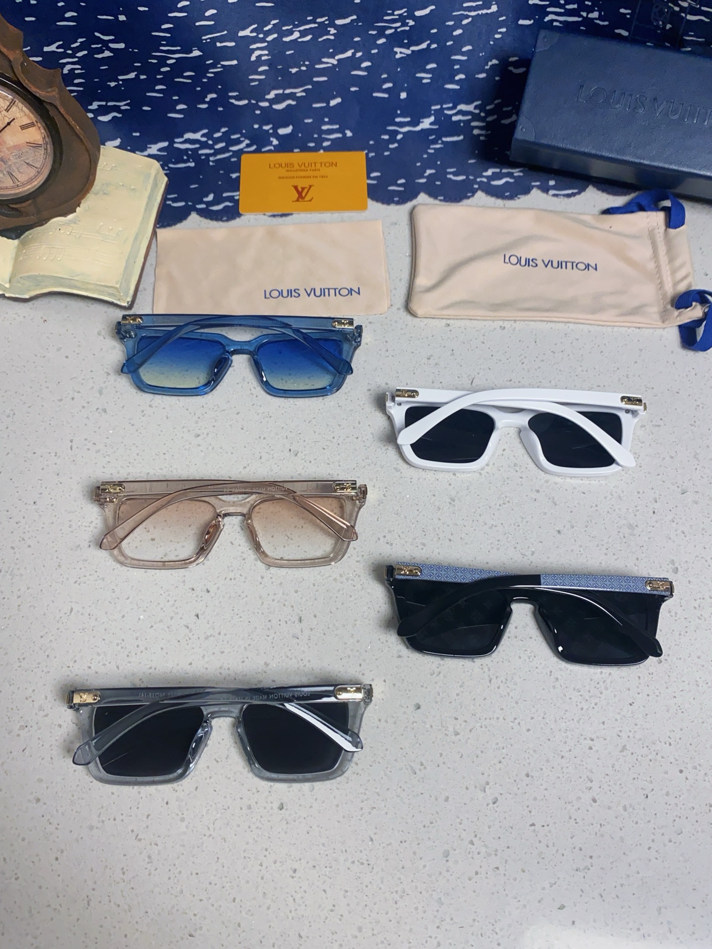 LOUIS VUITTON ルイヴィトン サングラス P135 2025年新作 おしゃれ カメラ付き 多色展開 - 画像 3