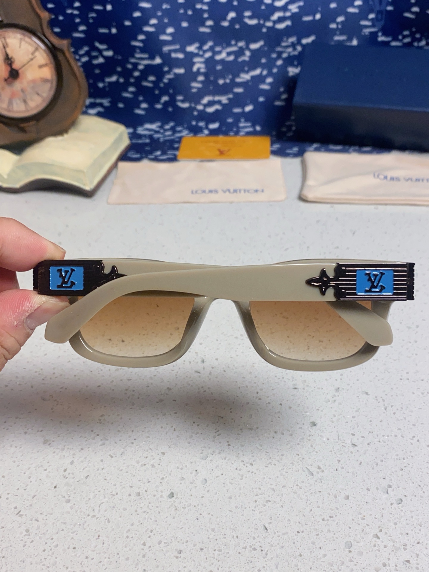 LOUIS VUITTON ルイヴィトン サングラス メンズ レディース フレーム オーバル ブルー 31372 多色展開 - 画像 8