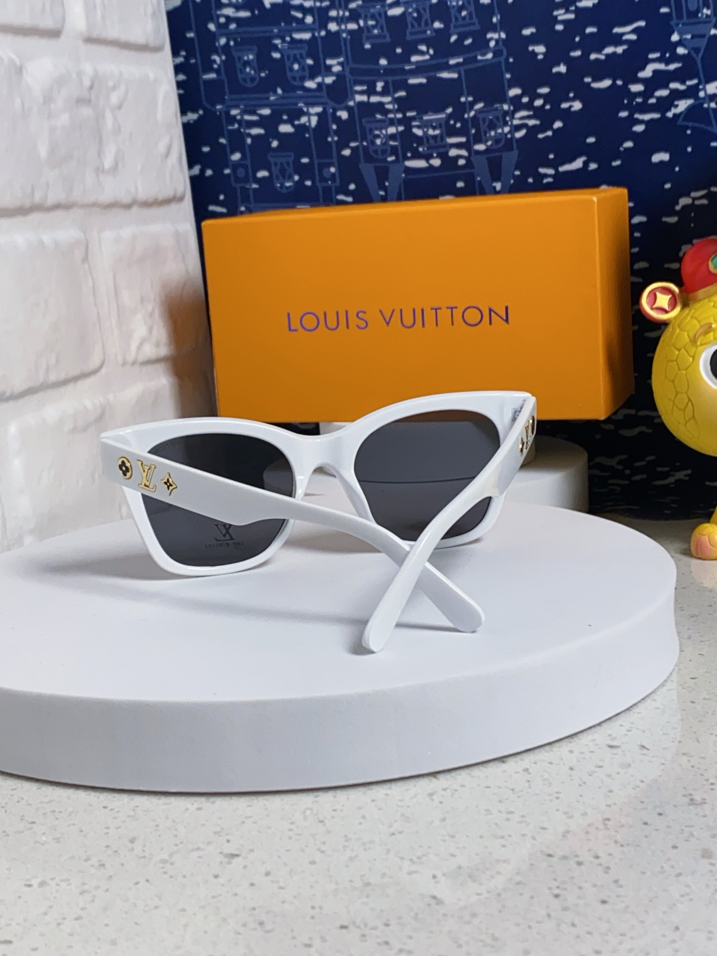 LOUIS VUITTON ルイヴィトン メガネ フレーム レディース ホワイト 多色展開 - 画像 6