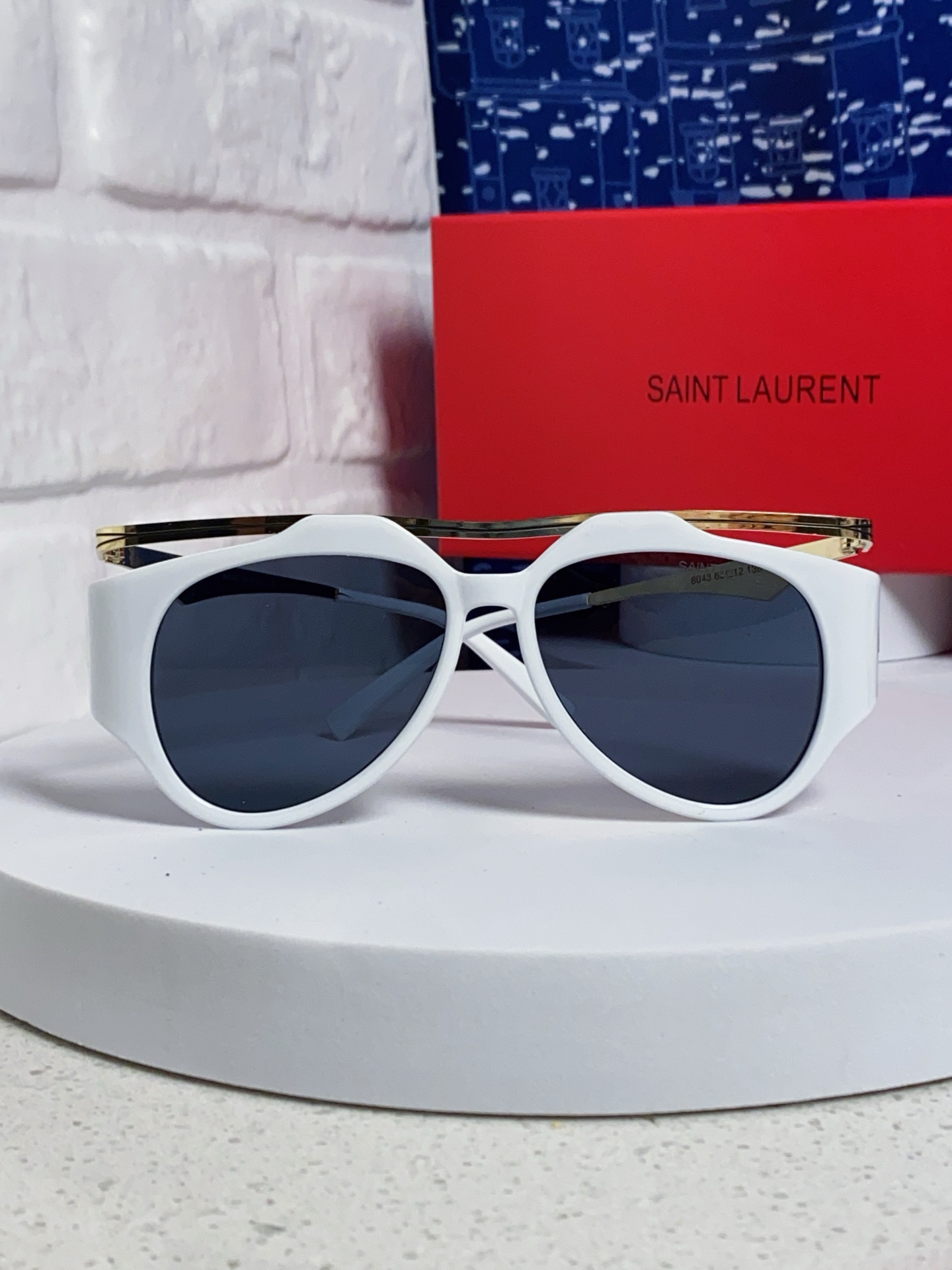 SAINT LAURENT サンローラン サングラス フレーム付き 3D立体 フレームデザイン メンズ レディース ホワイト 多色展開 - 画像 4