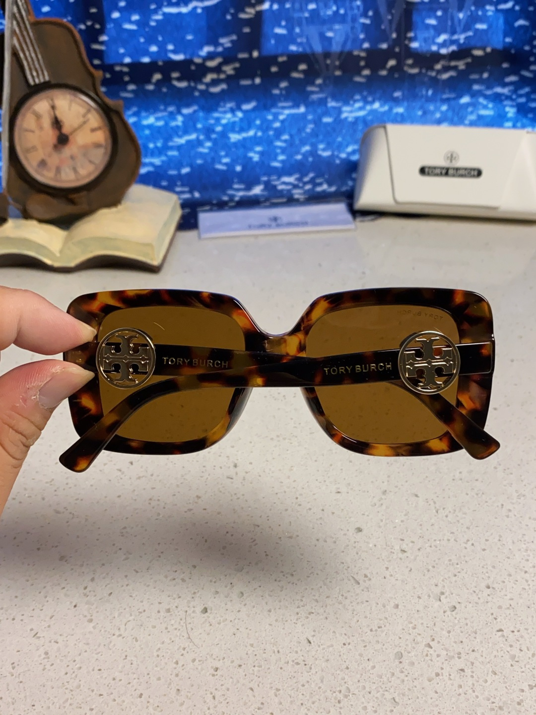 TORY BURCH トリー バーチ サングラス フラットシェイプ 通勤 レディース 全6色展開 - 画像 8