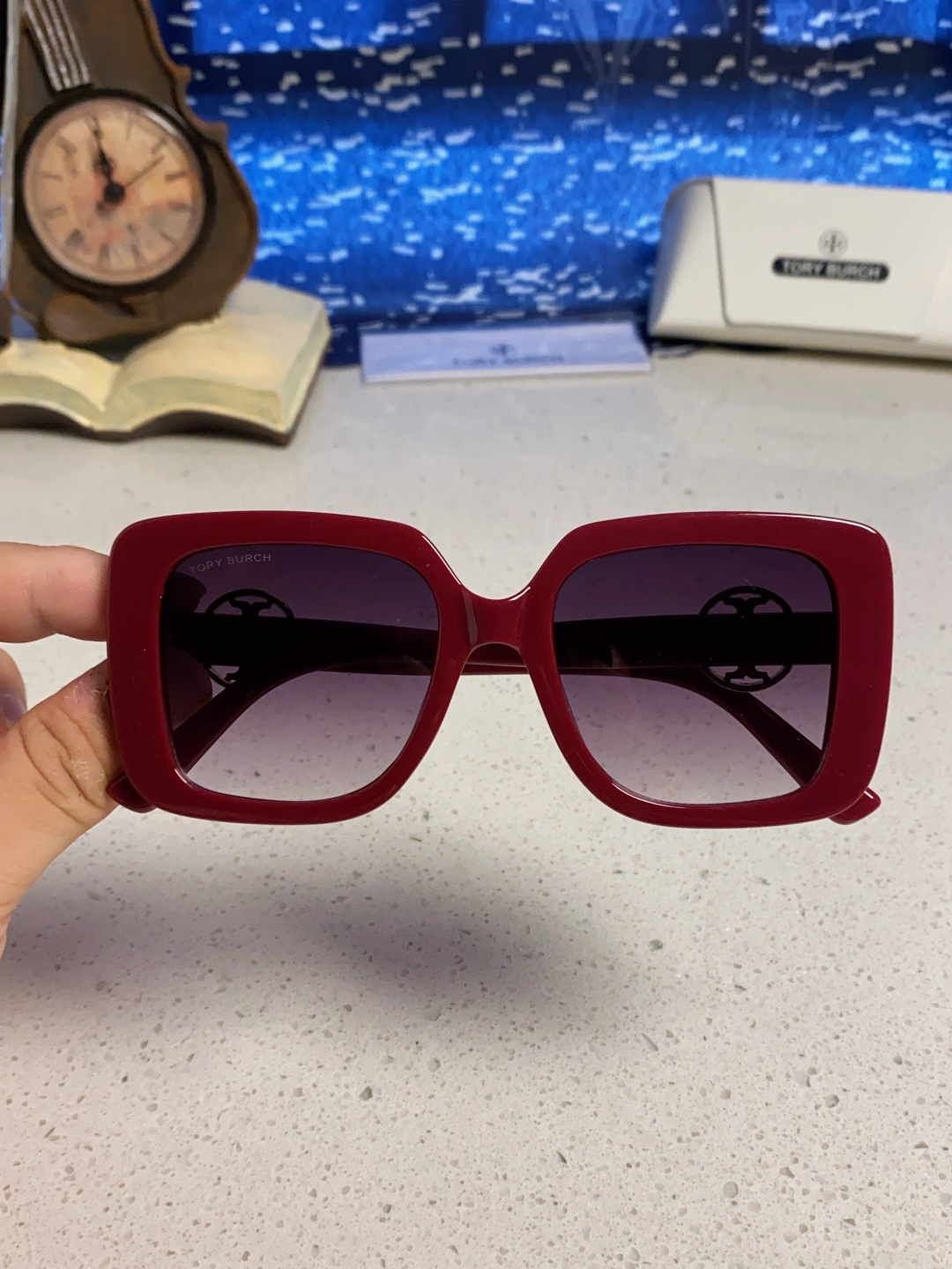 TORY BURCH トリー バーチ サングラス フラットサングラス レディース プレミアム レッド 多色展開 - 画像 7