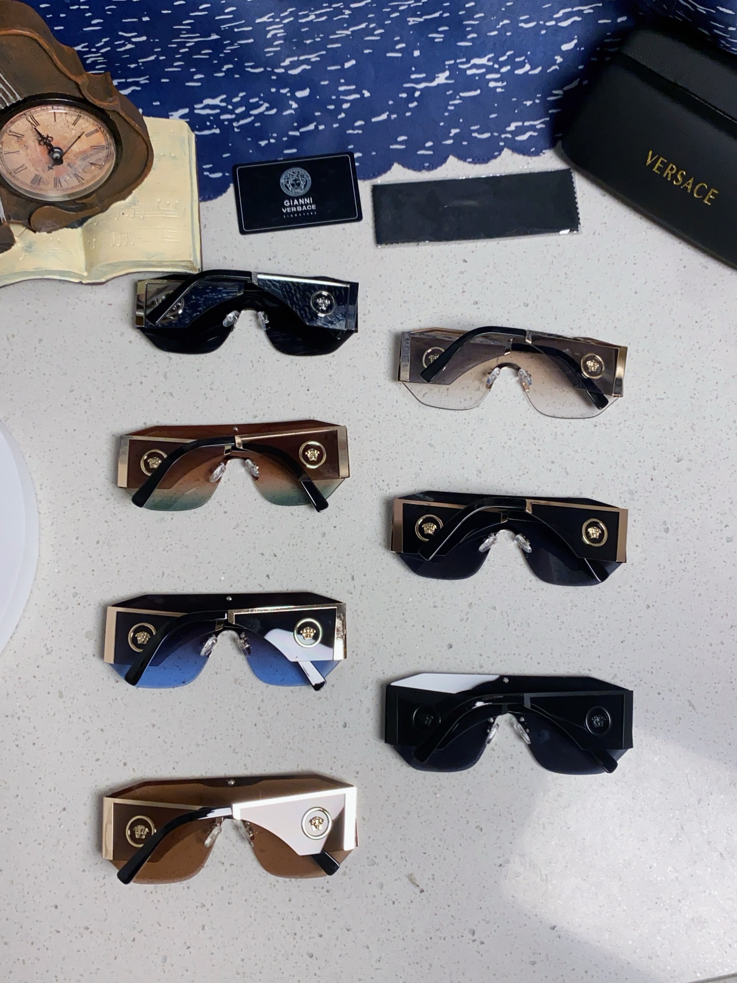 VERSACE ヴェルサーチ サングラス メタルフレーム 多角形 フラットシェイプ メンズ レディース UVカット 31289 全6色展開 - 画像 3